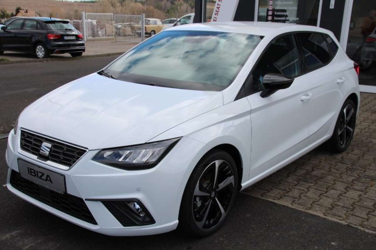 Seat Ibiza 2025 — 1.0 TSI DSG (Automatic) FR