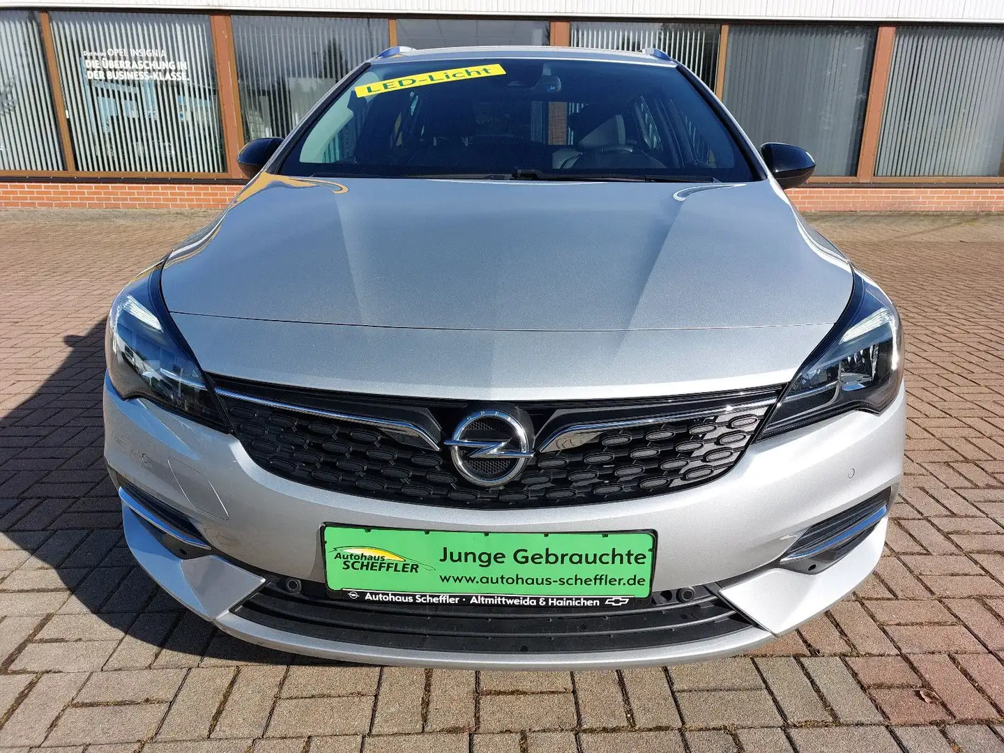 Opel Astra K ST Elegance+LED+NAVI+KLIMAAUTO+SHZ+LHZ+ Silber - 2