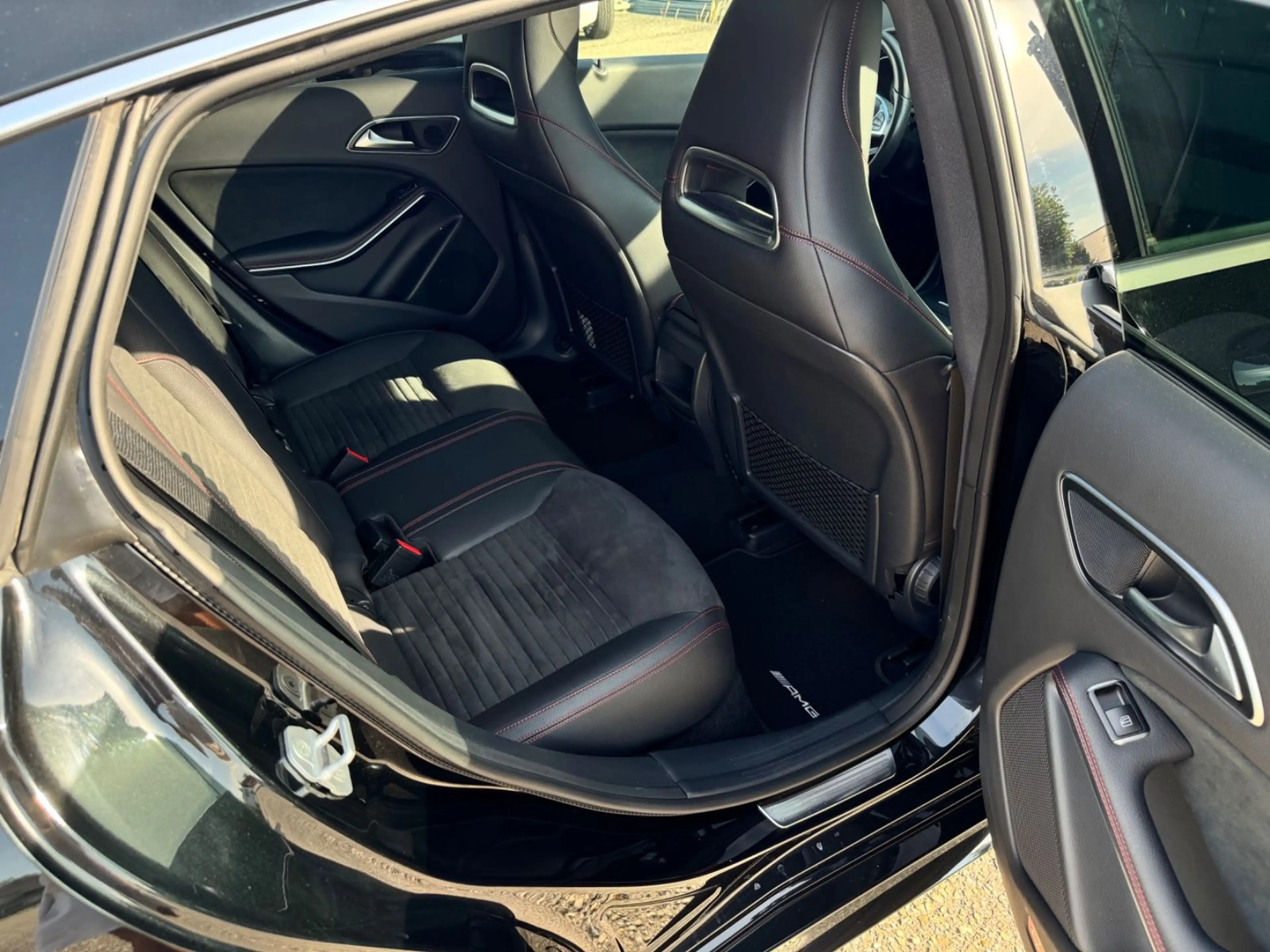 Mercedes-Benz CLA 220 CLA 220 ShootingBrake*AMG-Line*Panorama*Garantie — photo 12