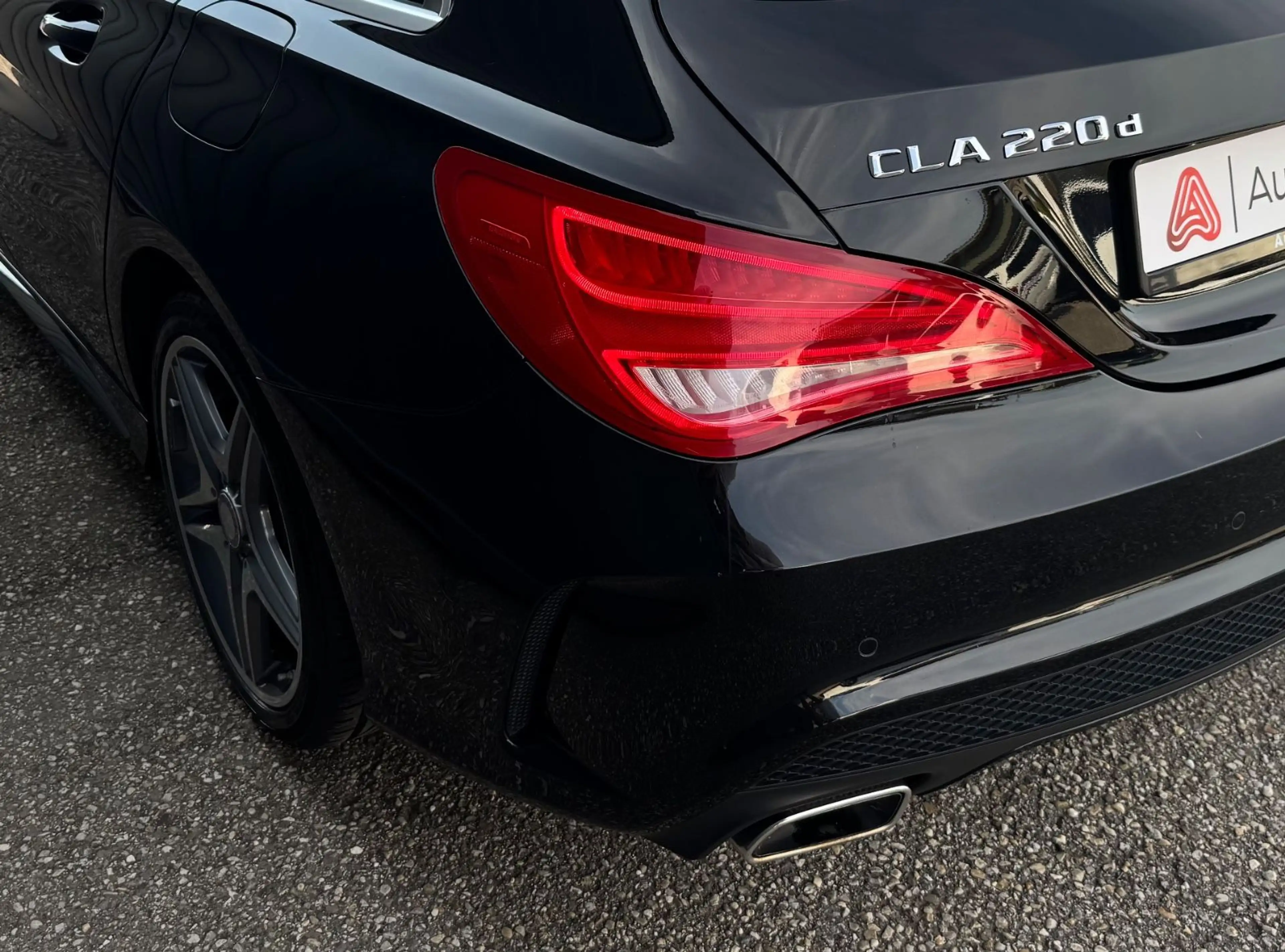 Mercedes-Benz CLA 220 CLA 220 ShootingBrake*AMG-Line*Panorama*Garantie — photo 7