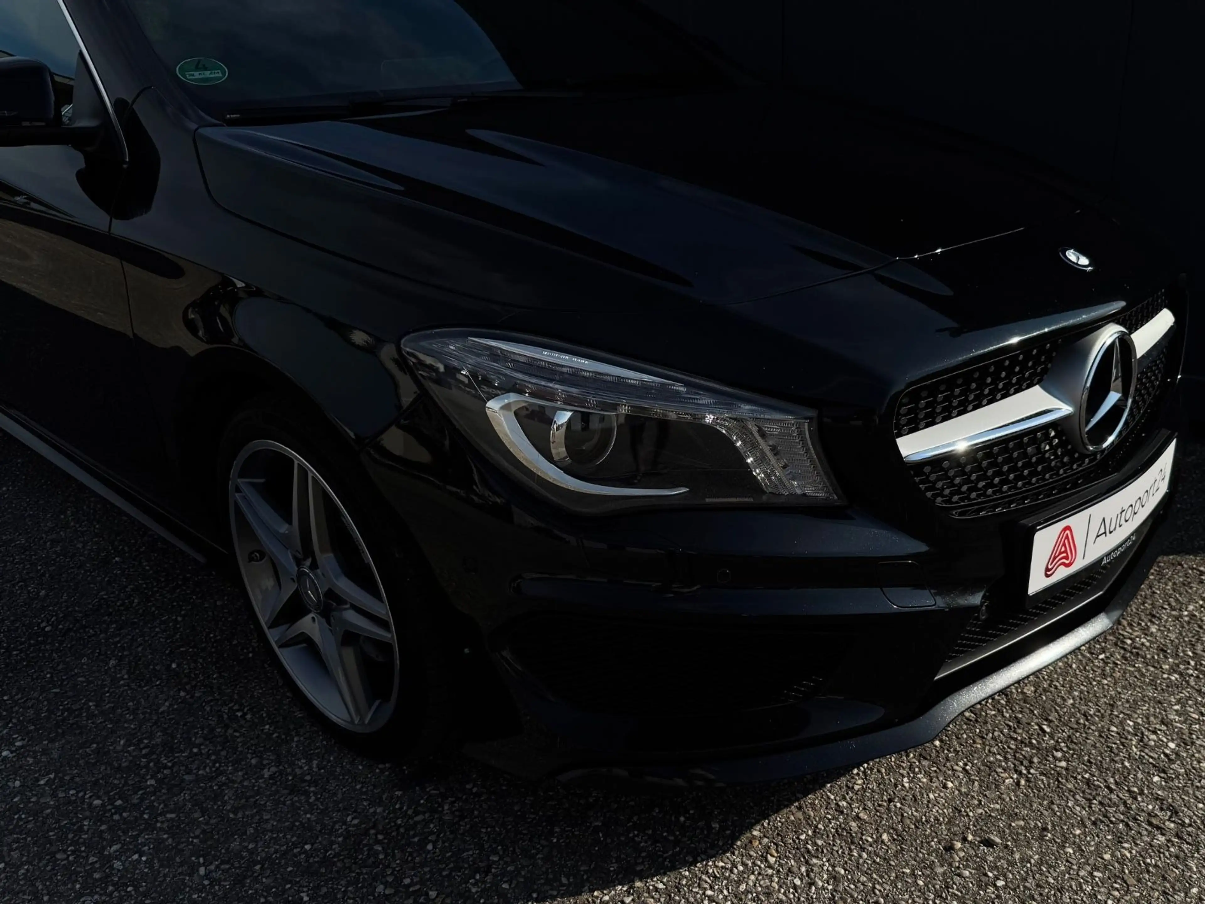 Mercedes-Benz CLA 220 CLA 220 ShootingBrake*AMG-Line*Panorama*Garantie — photo 3