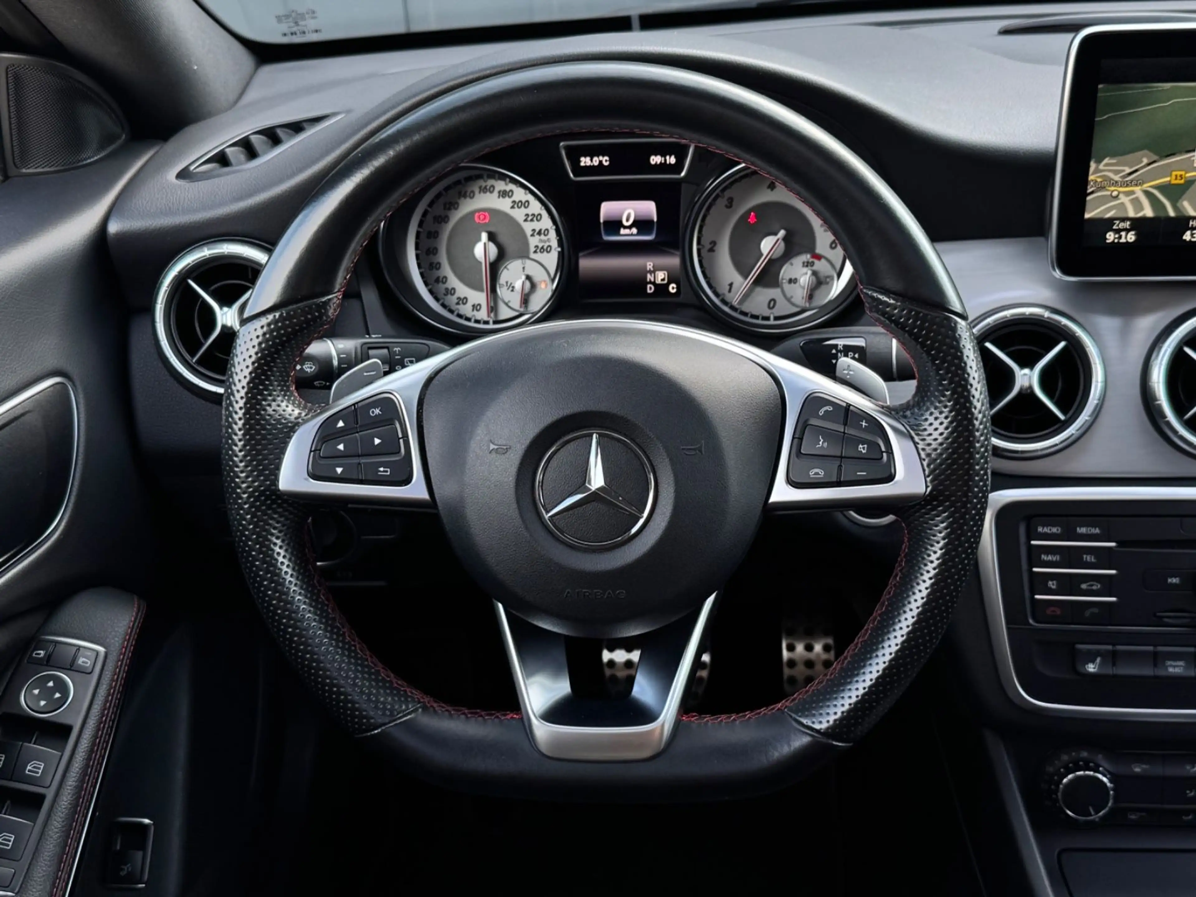Mercedes-Benz CLA 220 CLA 220 ShootingBrake*AMG-Line*Panorama*Garantie — photo 14