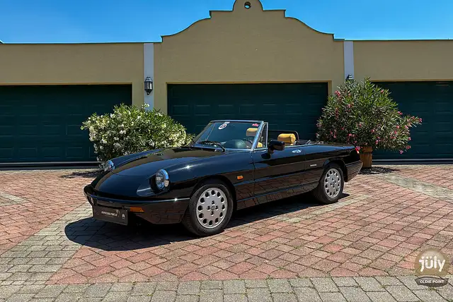 Alfa Romeo Spider 2.0 | 1990 | Schwarz | Damenbesitz | Neues Verd...