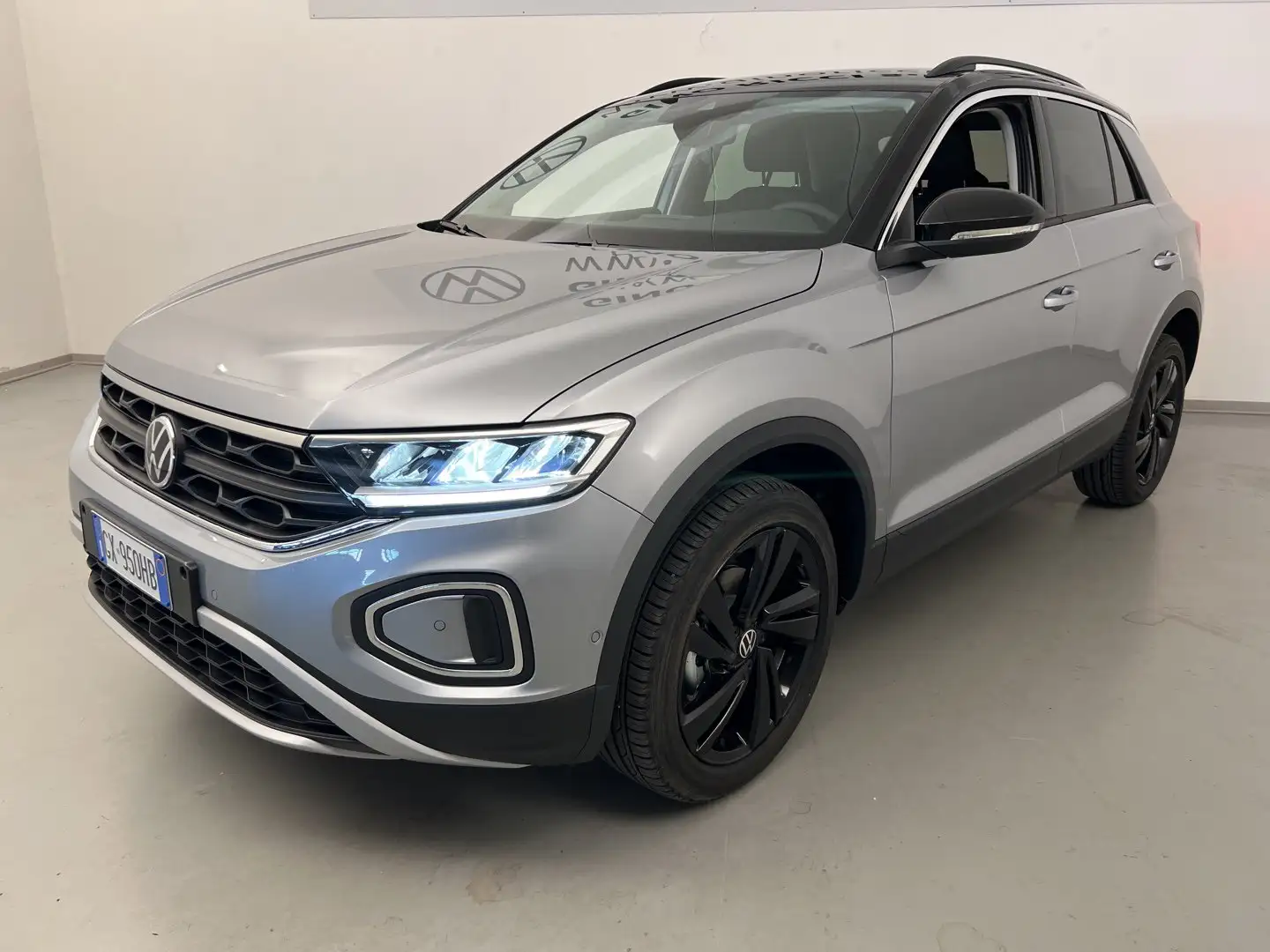 Volkswagen T-Roc 1.5 TSI ACT DSG Sport Argento - 2