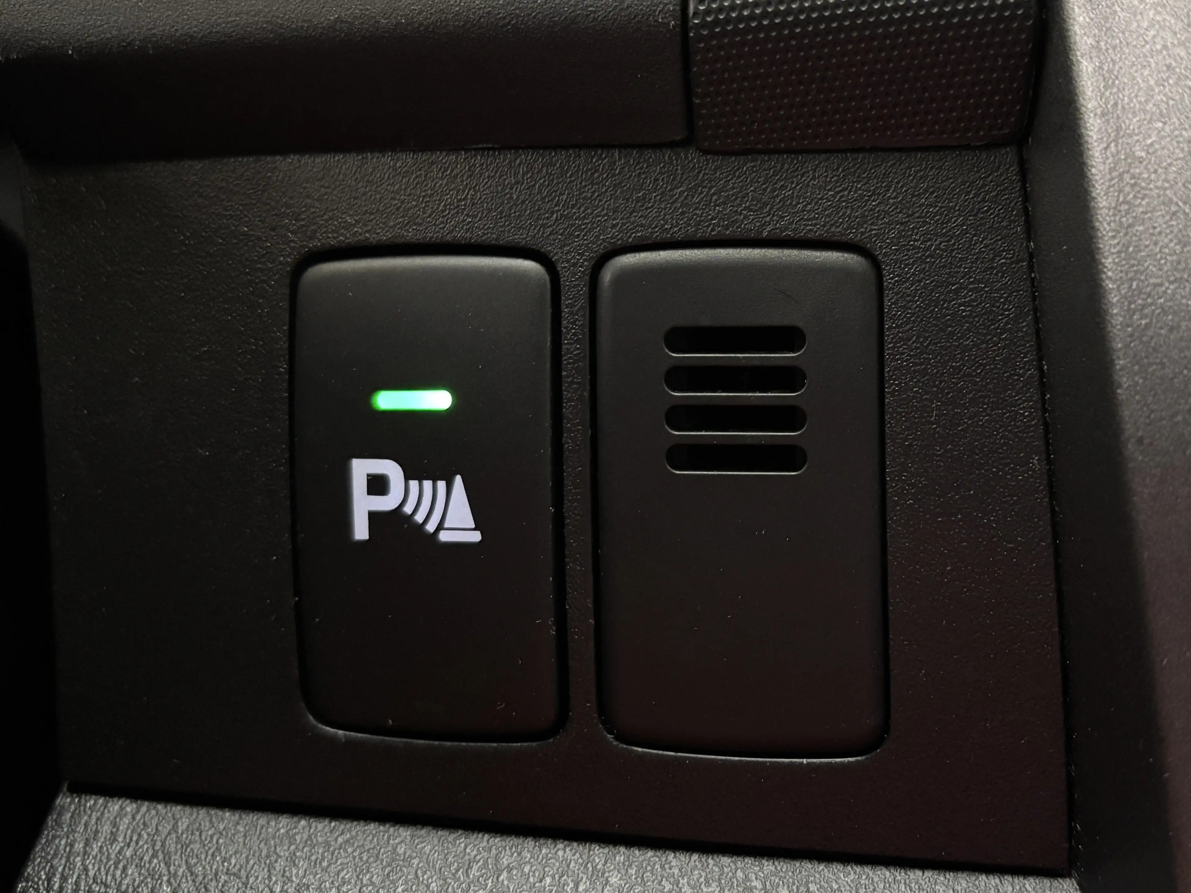 Honda CR-V 2.0i Executive Goed onderh. | Trekhaak | Stoelverw — photo 14
