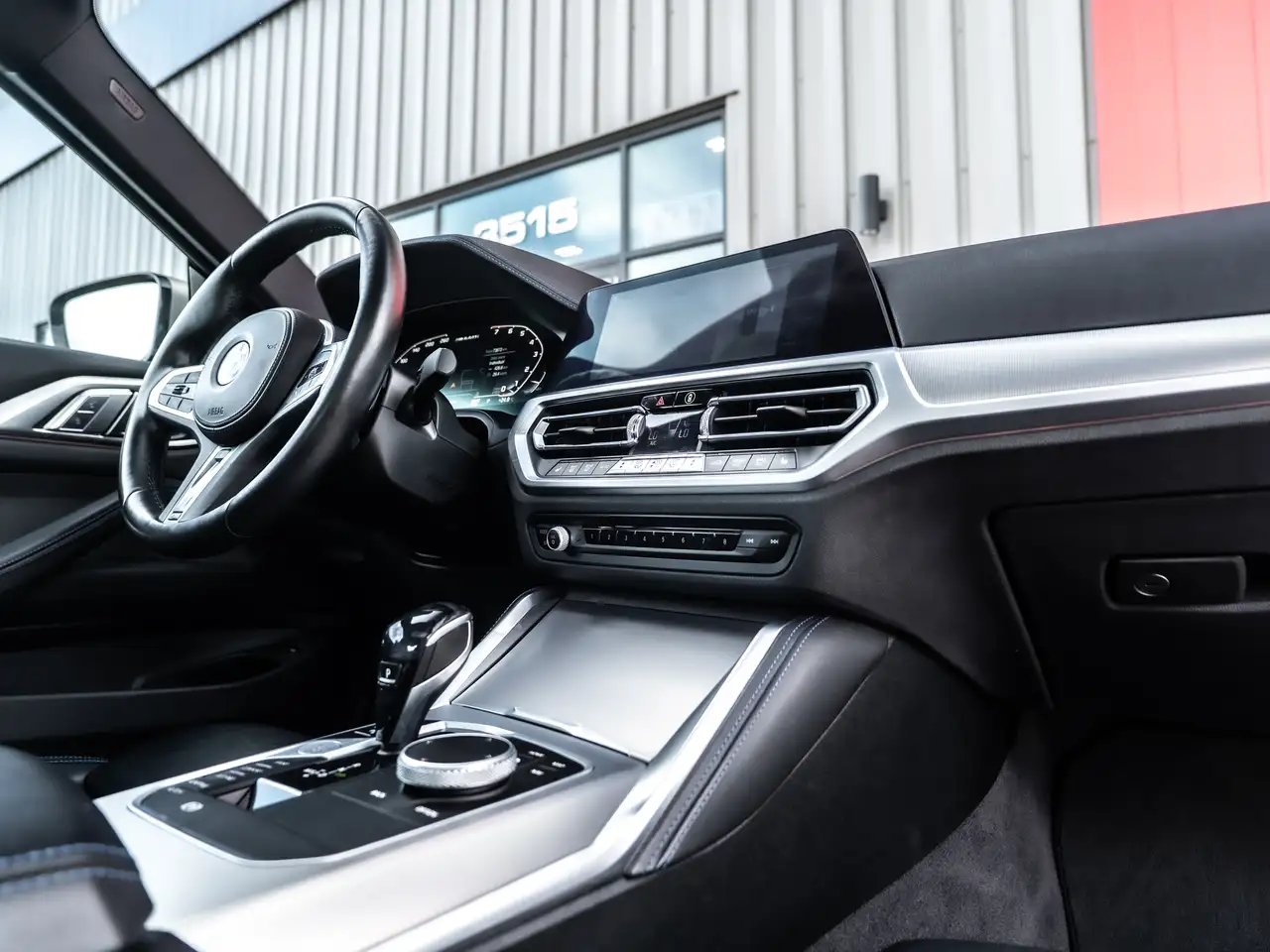 BMW 4 Series photo BMW 4 Series