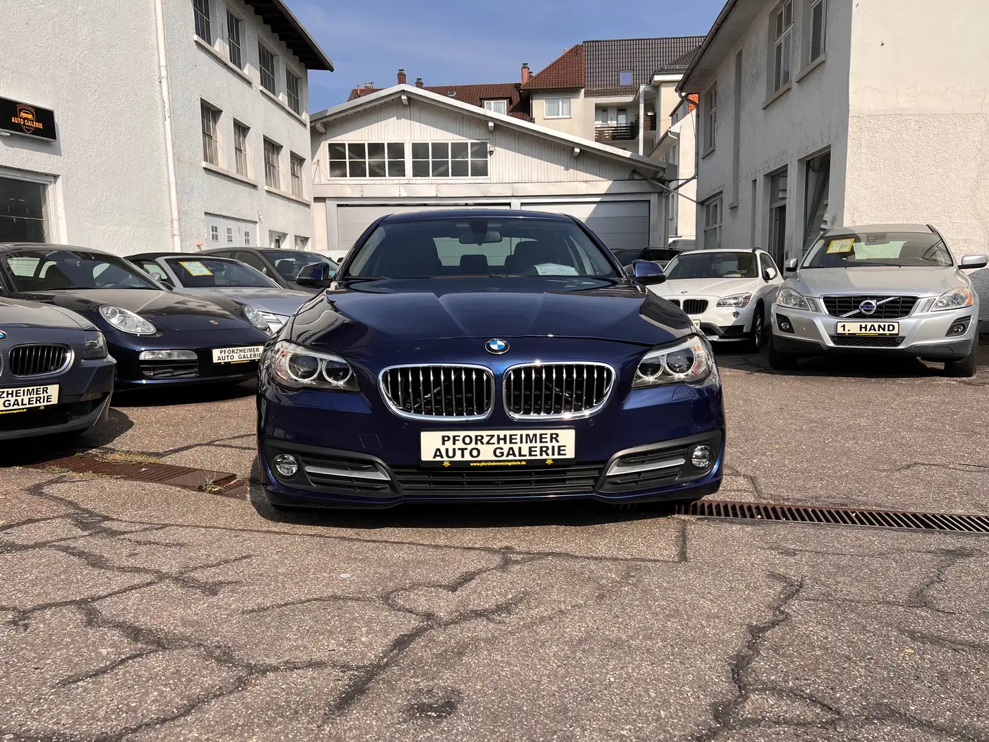 BMW 520 d xDrive Blau - 2