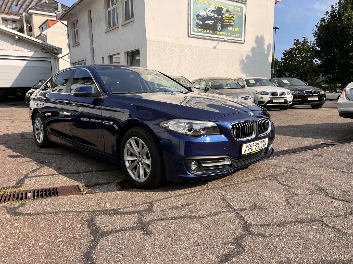 BMW 520 d xDrive Blau - 1