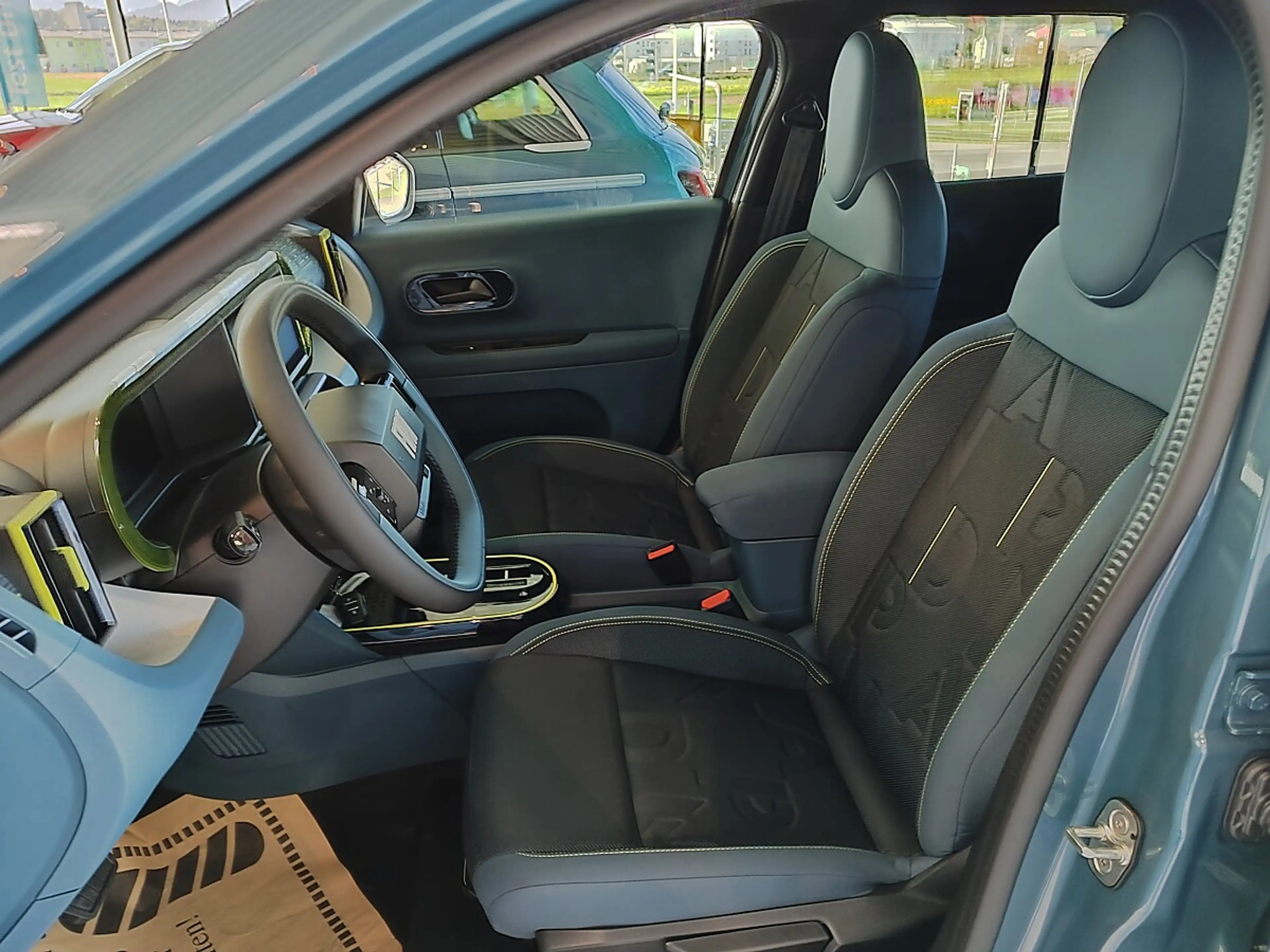 Fiat Grande Panda Icon — photo 8