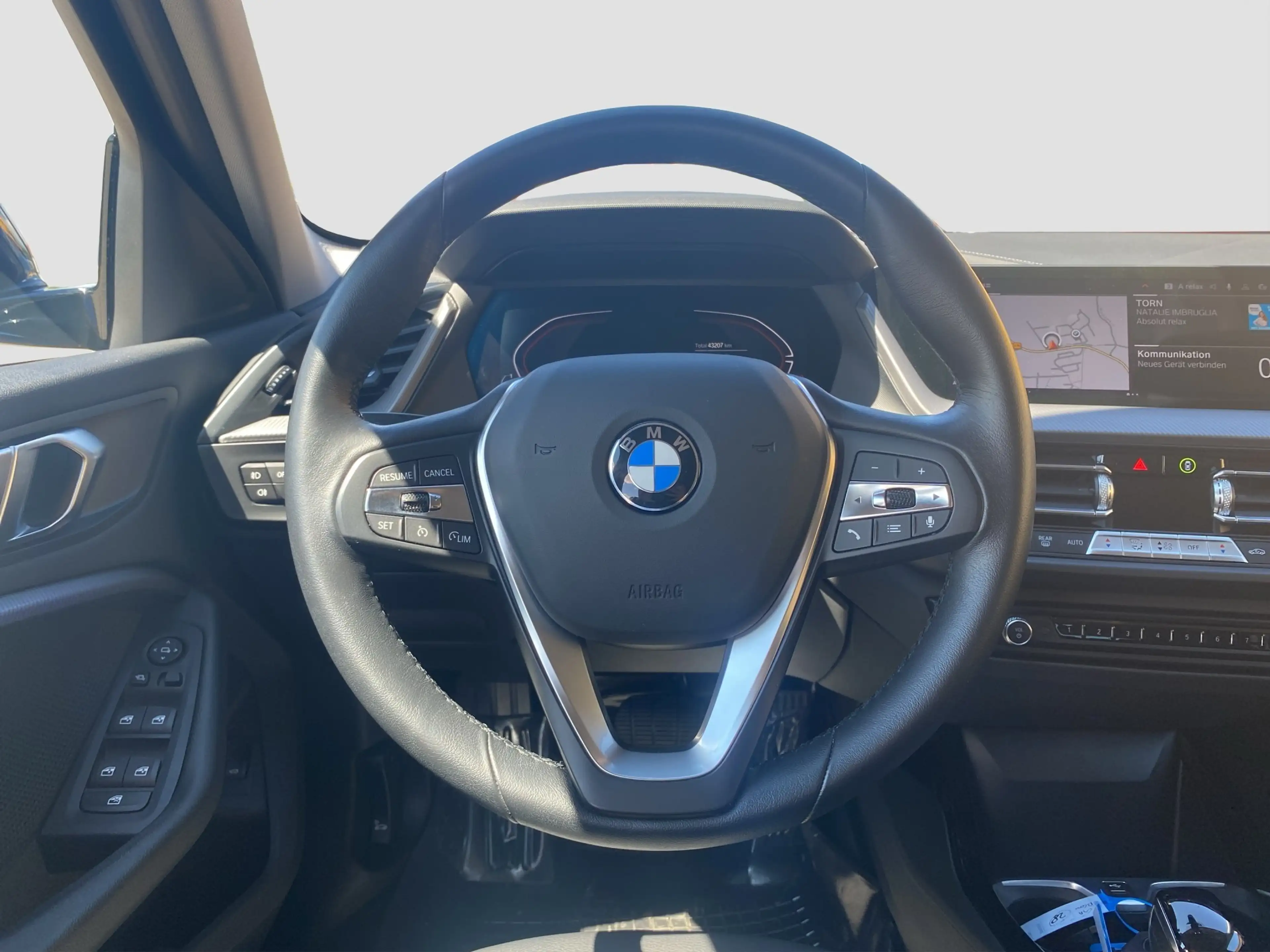 BMW 118 i Sport Line LED SpurAss Navi WLAN — photo 13