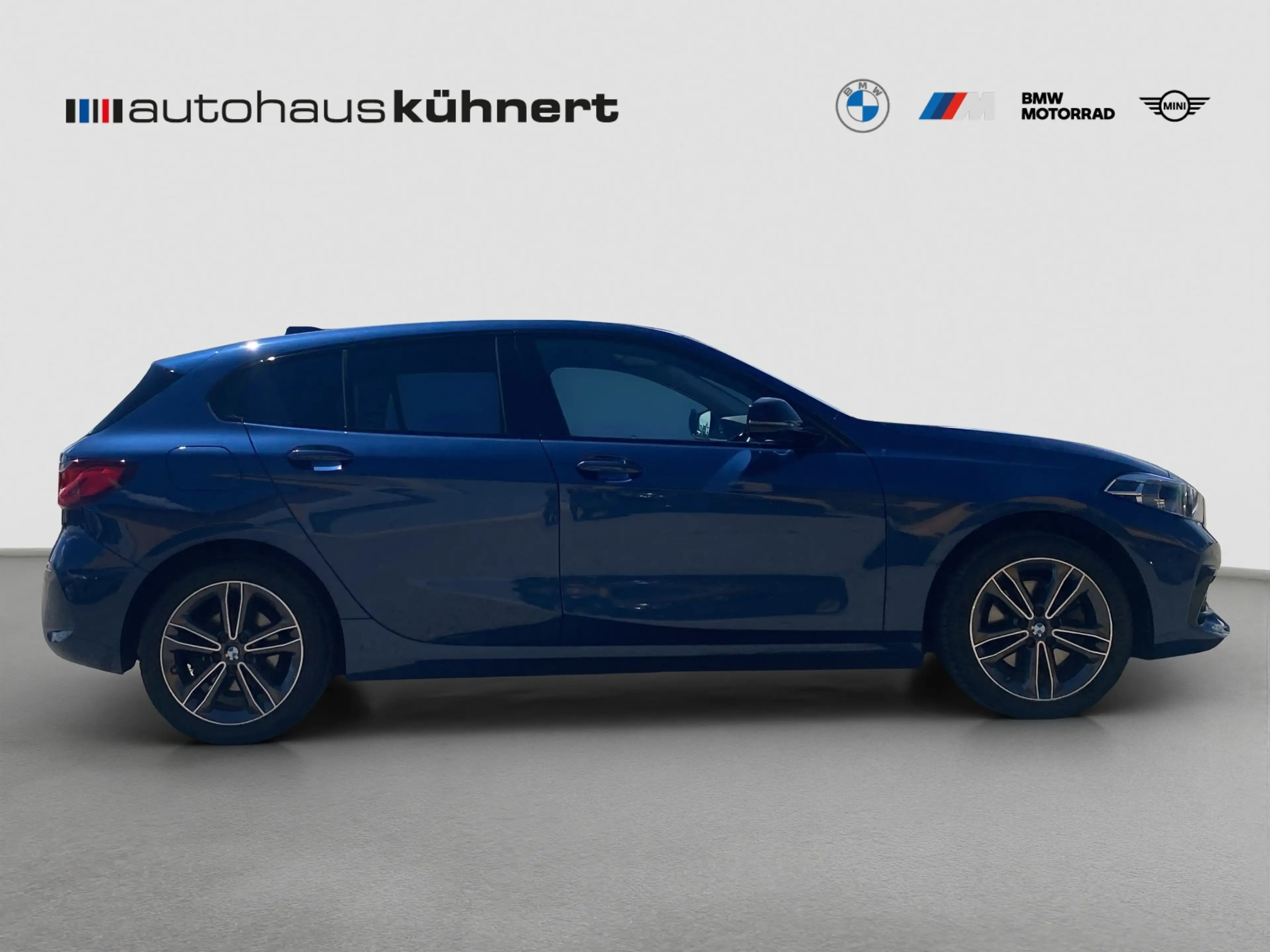 BMW 118 i Sport Line LED SpurAss Navi WLAN — photo 8