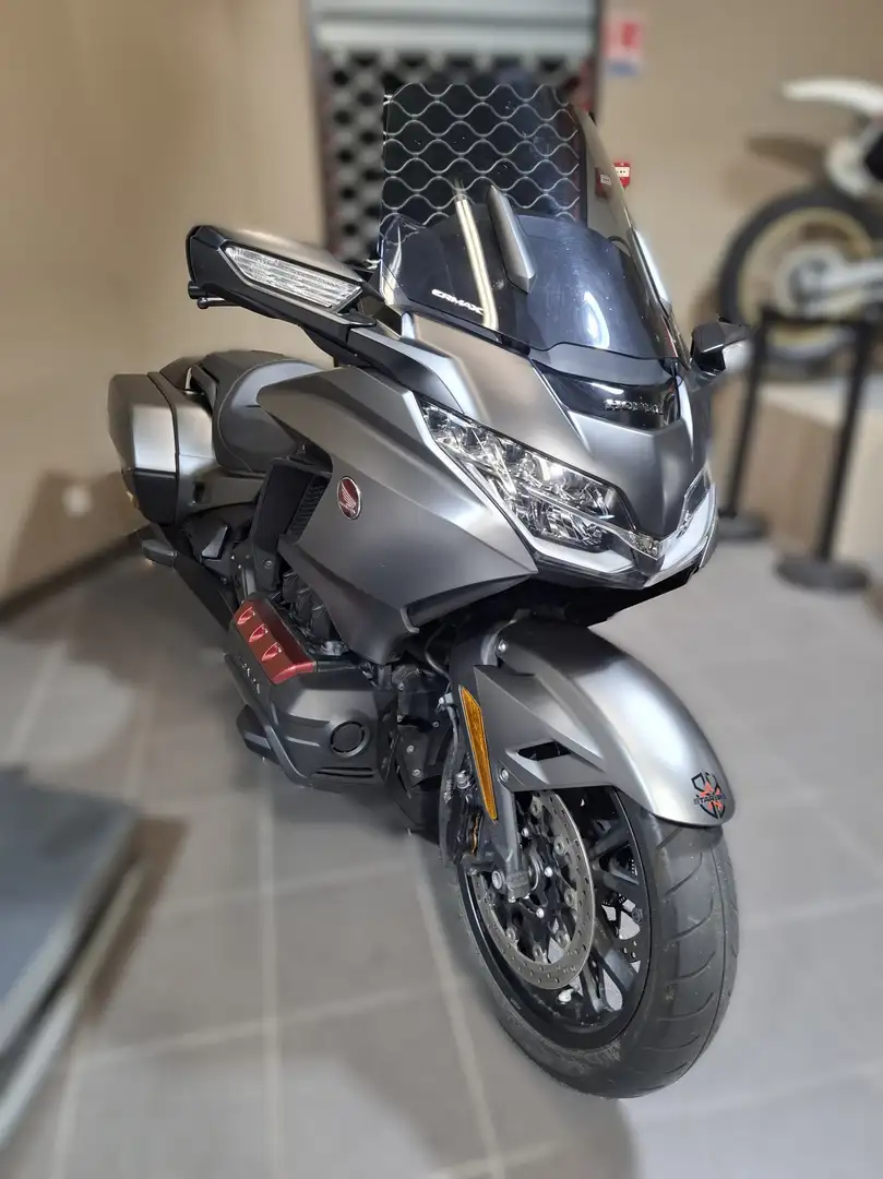 Honda Gold Wing Szary - 1