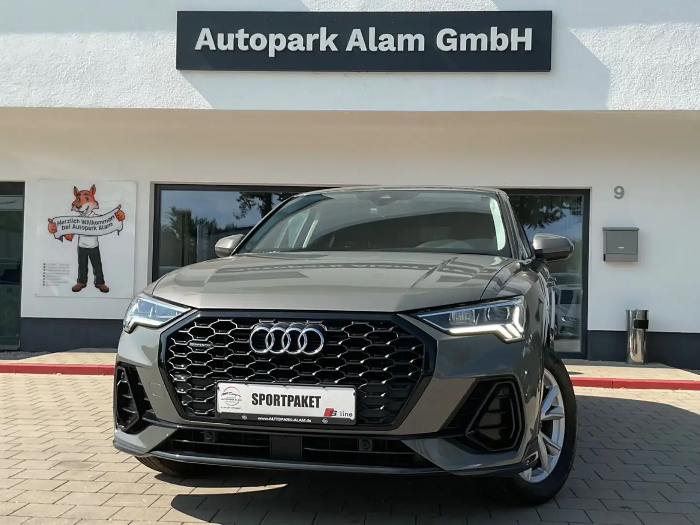 Audi Q3 SB 40 TDI quattro S line ACC Lane RFK ViCo Gris - 1