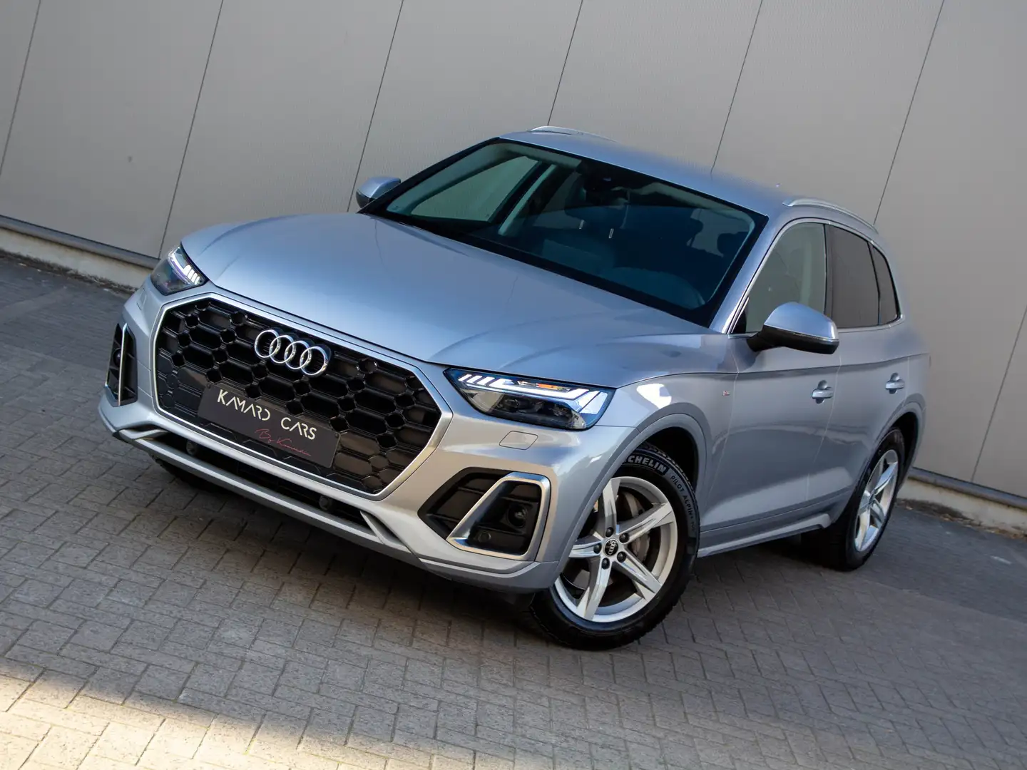 Audi Q5 35 TDi Business Edition S line tronic Argento - 2