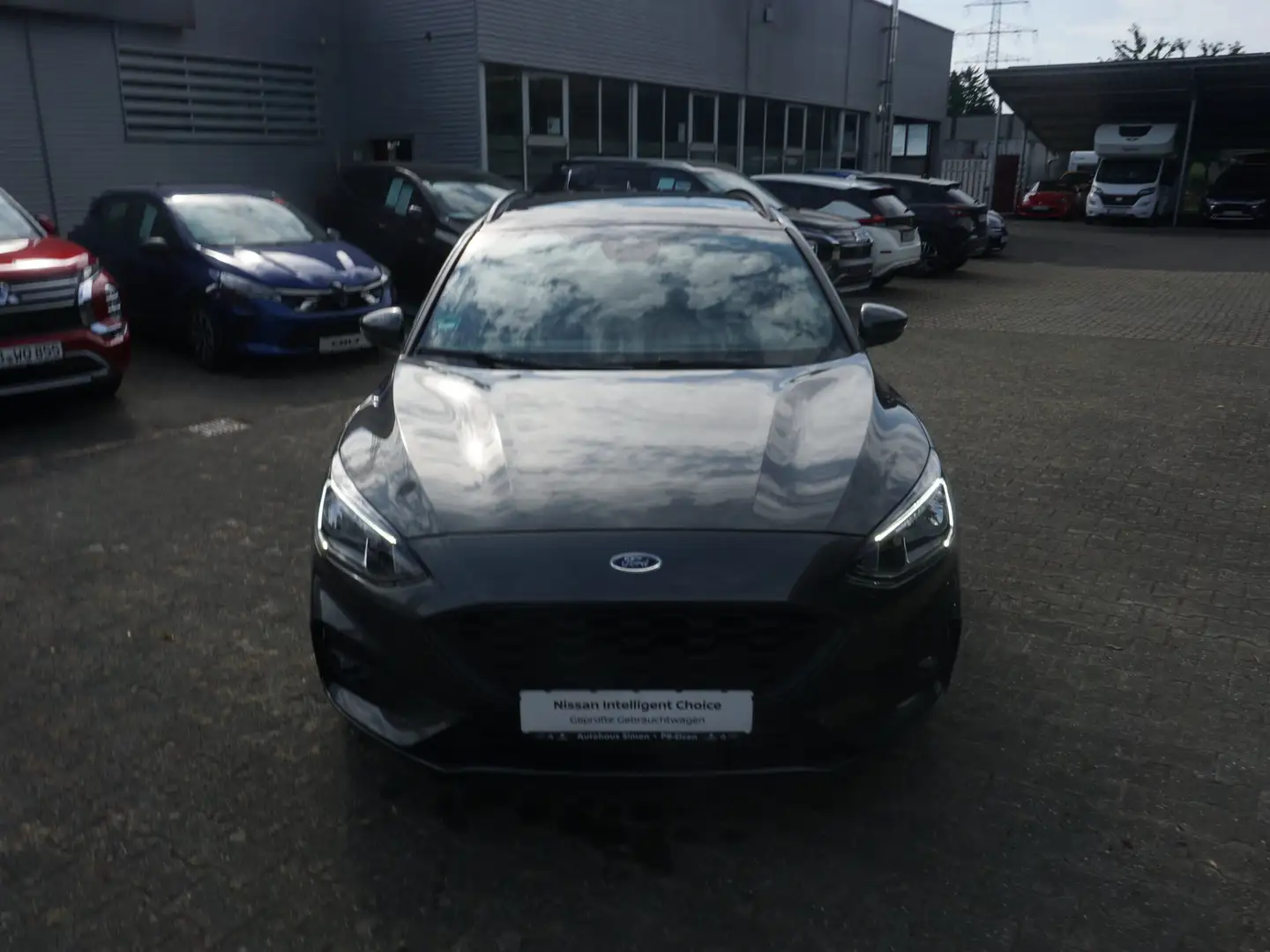 Ford Focus Focus Turnier 1.5 EcoBoost Schiebdach AT TITANIUM Grijs - 2