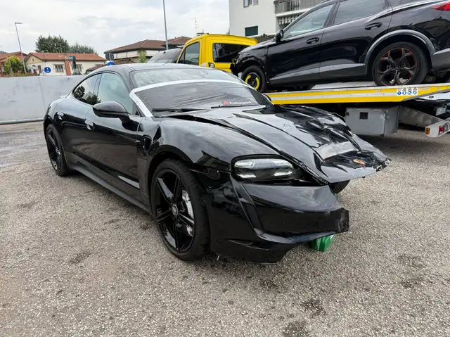 Porsche Taycan 4S Performance 489 CV ! INCIDENTATA ! NO START !