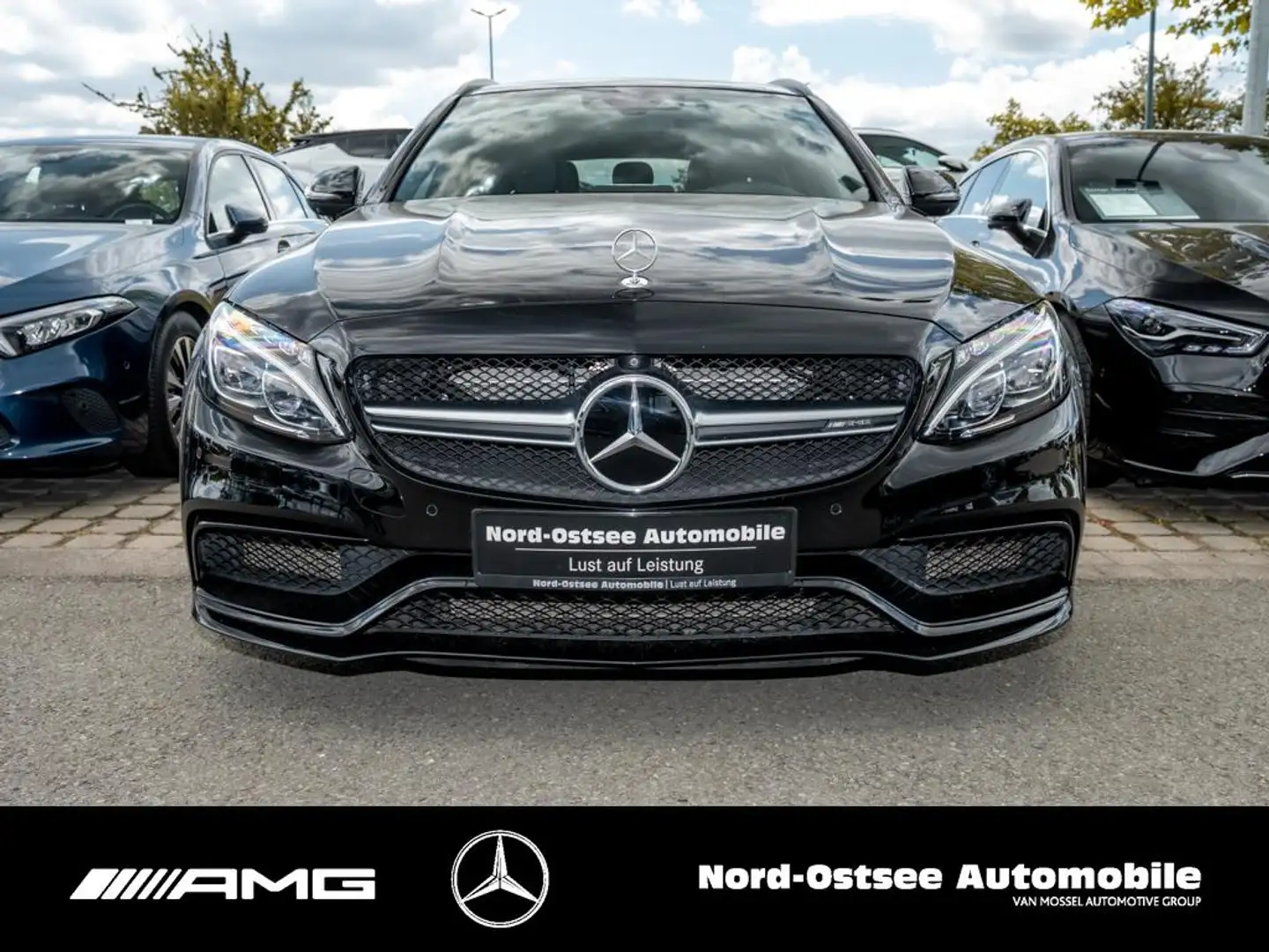 Mercedes-Benz C 63 AMG S T COMAND 360° PANO HUD NIGHT DISTRO Black - 2