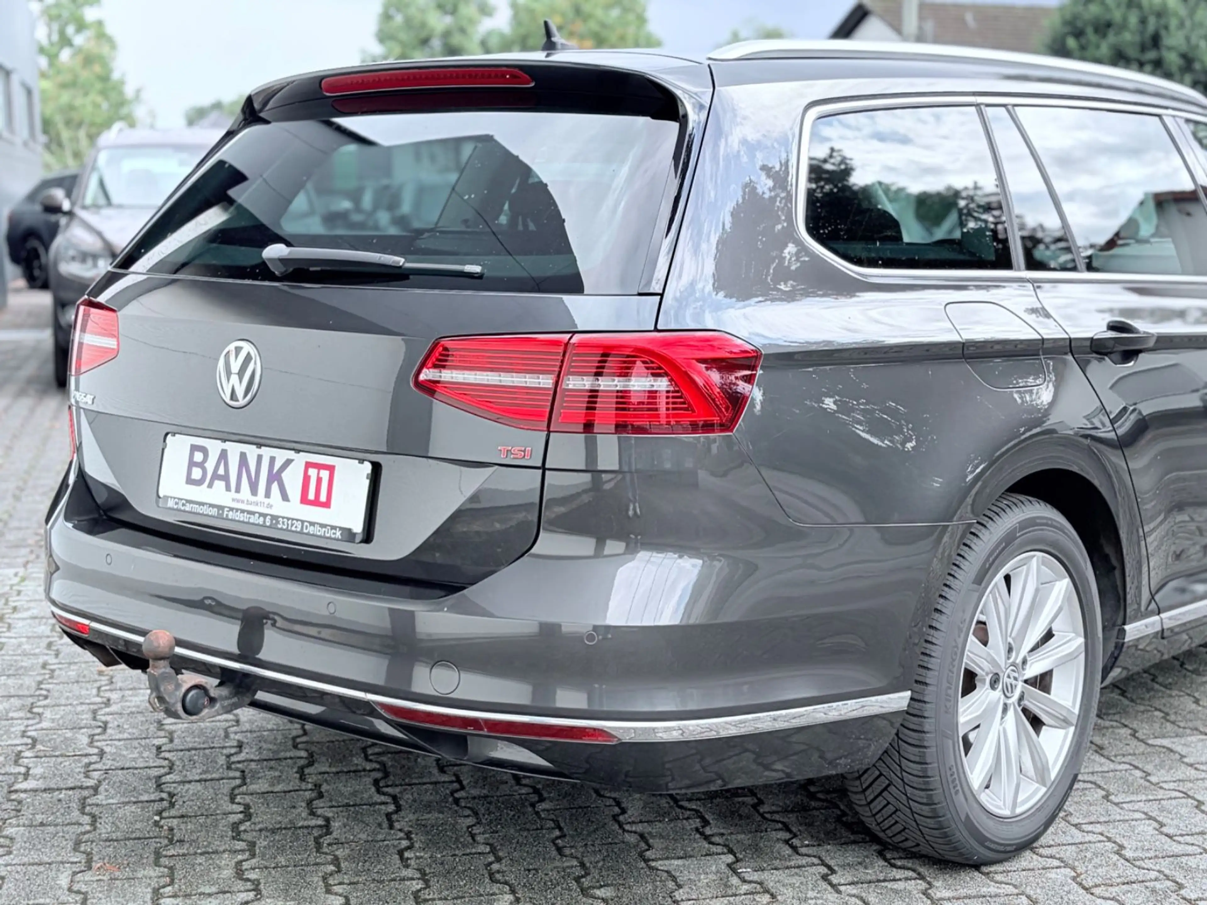 Volkswagen Passat Variant Highline Automatik LED AHK Kamera — photo 8