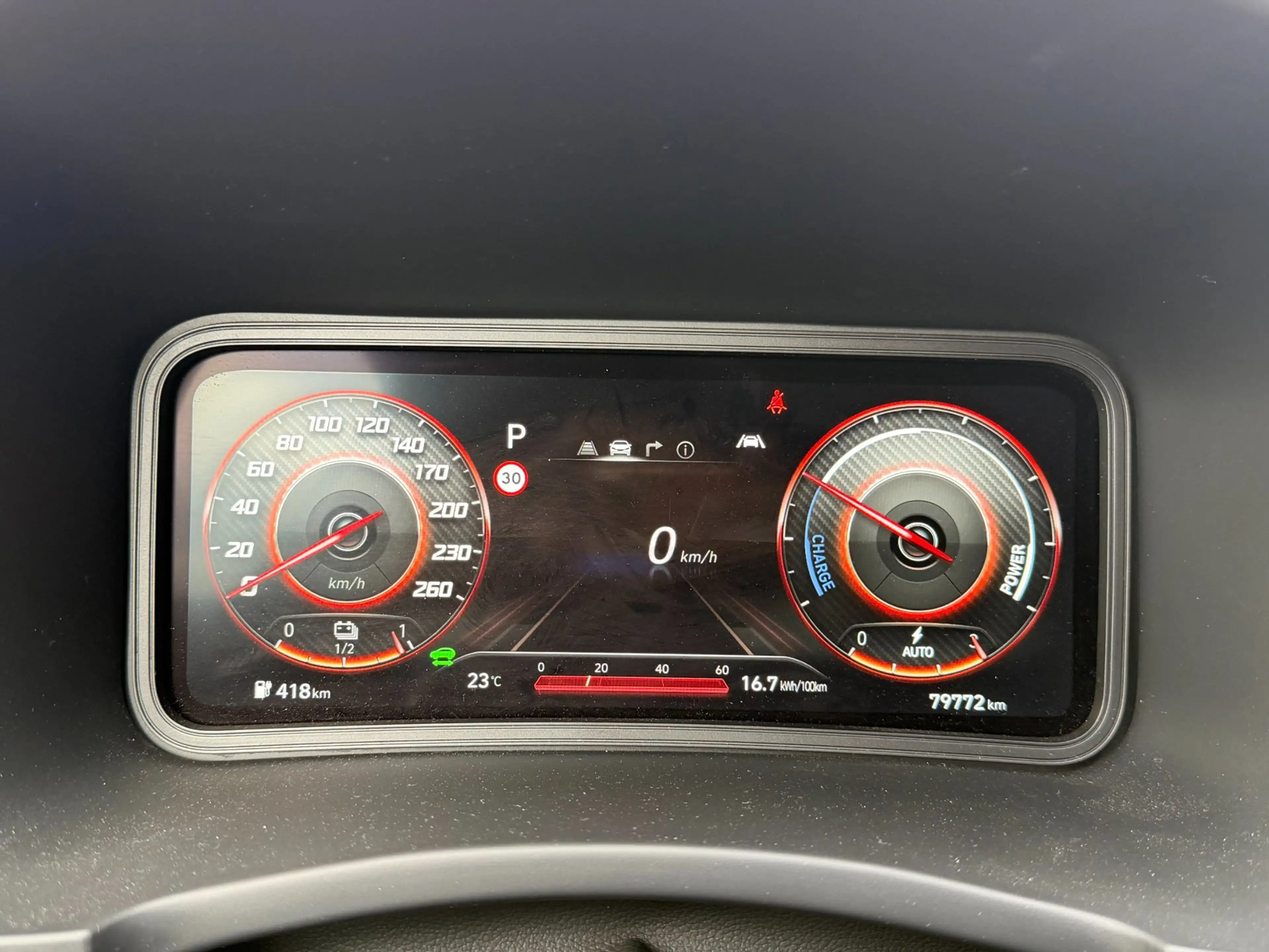 Hyundai KONA EV Premium 64 kWh ACC l WARMTEPOMP l SoH 99% l CAM — photo 16