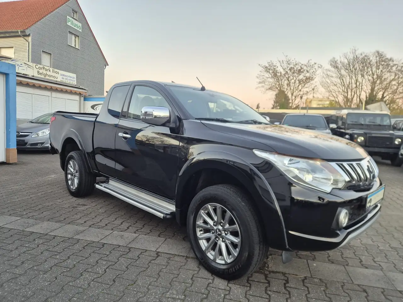 Mitsubishi L200
