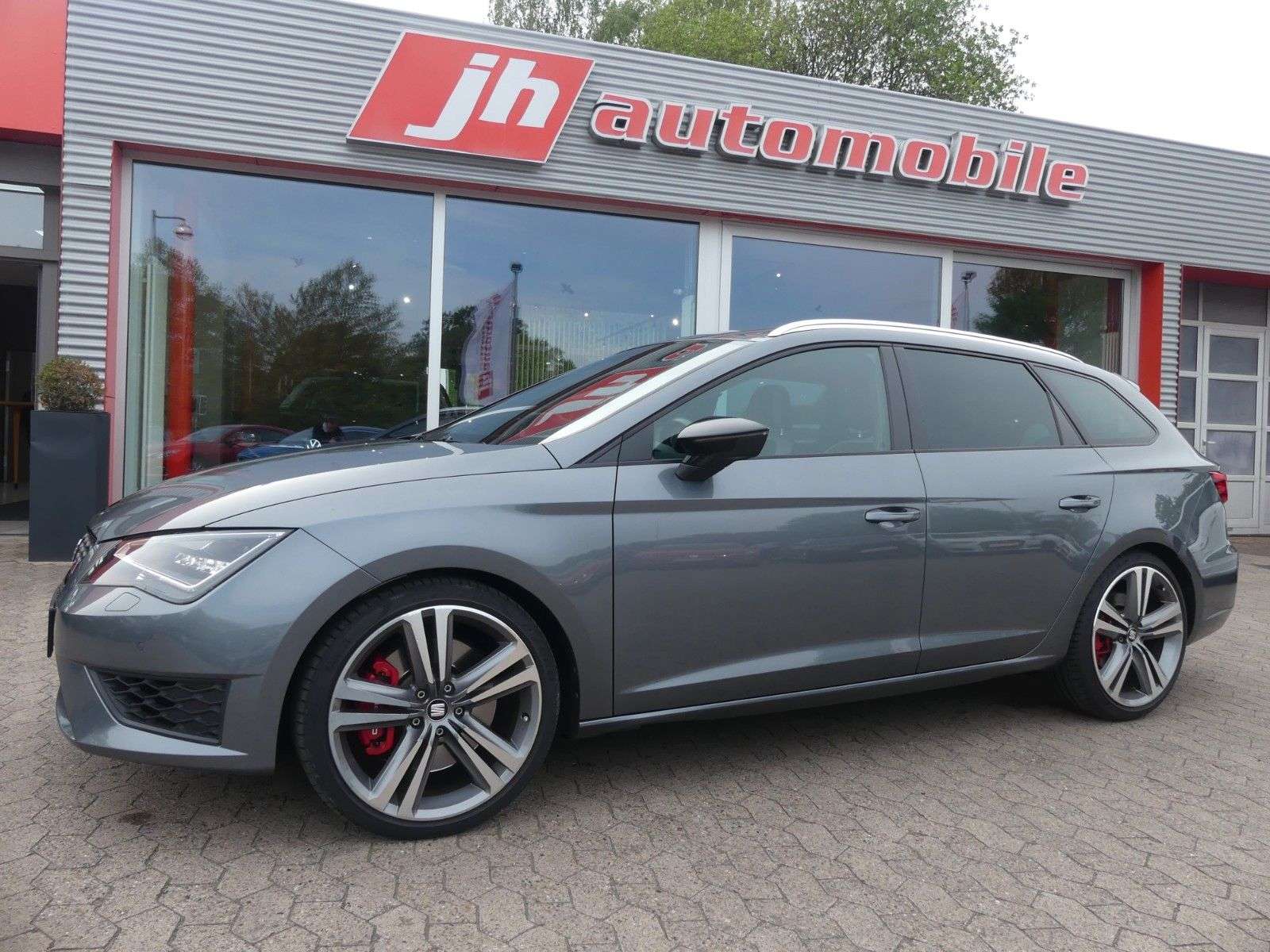 Second hand Seat Leon 2.0 TSI Cupra