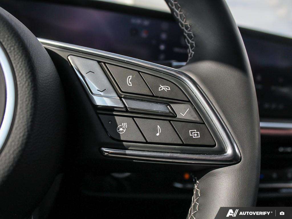 used 2025 Buick Envision car, priced at $39,822
