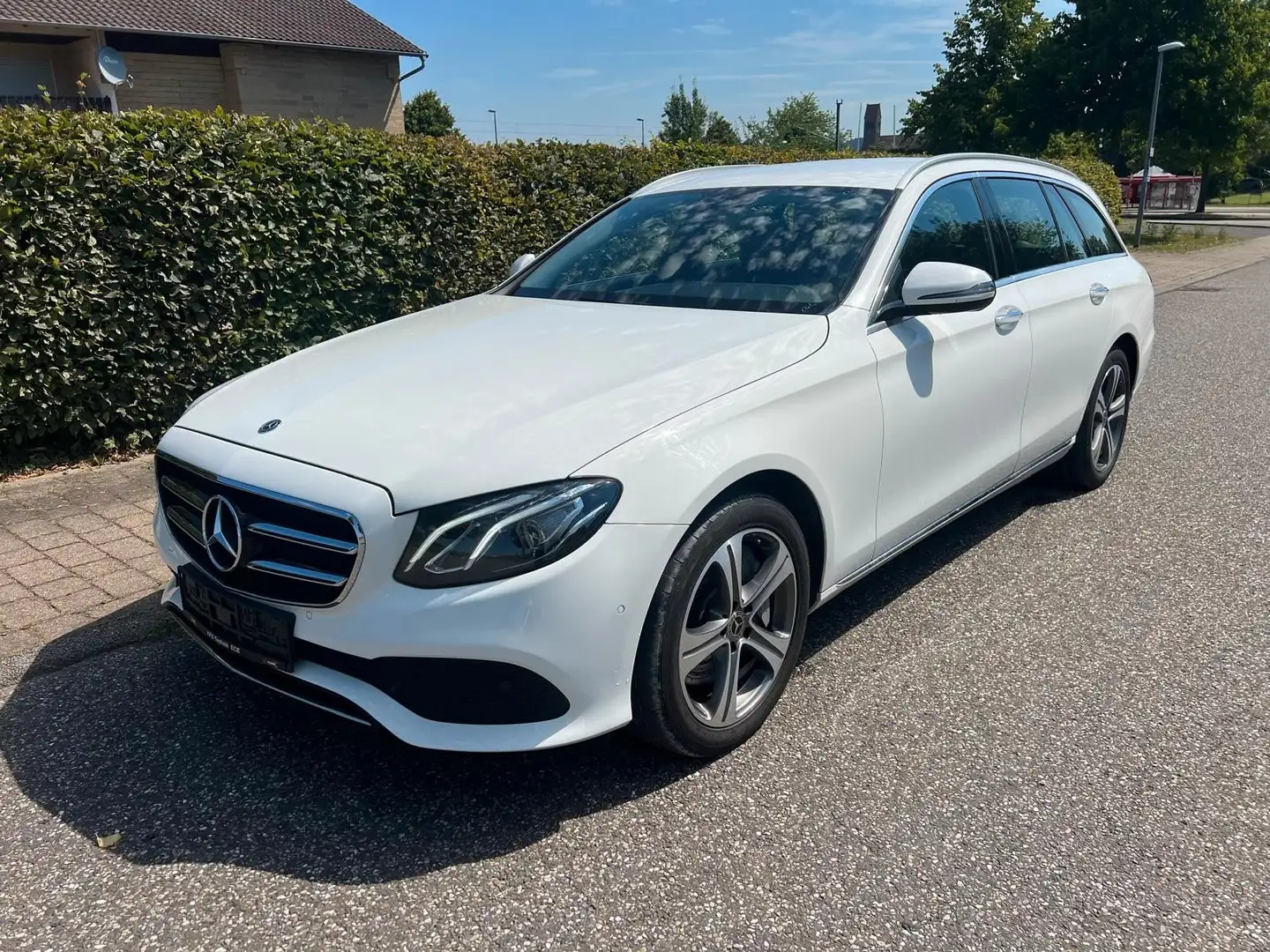 Mercedes-Benz E 350 d W213 E -Klasse T-Modell Avantgarde LED Blanc - 1