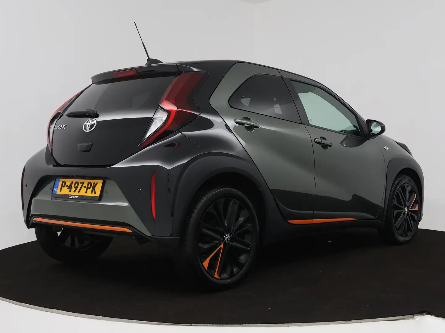 Toyota Aygo X 1.0 VVT-i S-CVT Groen - 2