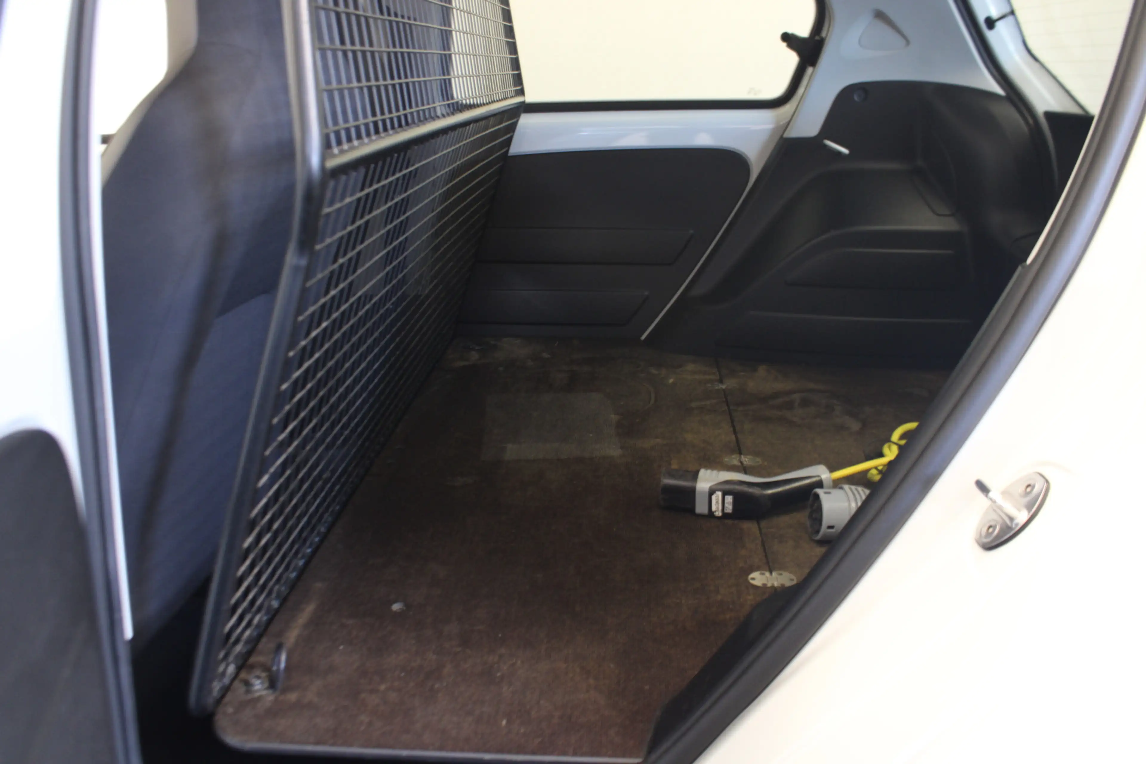 Volkswagen e-up! |Camera|Actieradius 133km|2-persoons| — photo 14