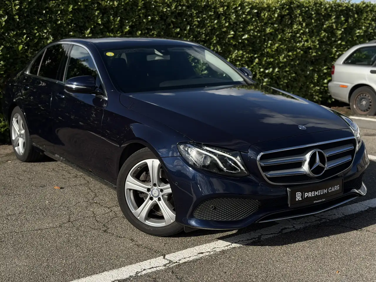 Mercedes-Benz E 220