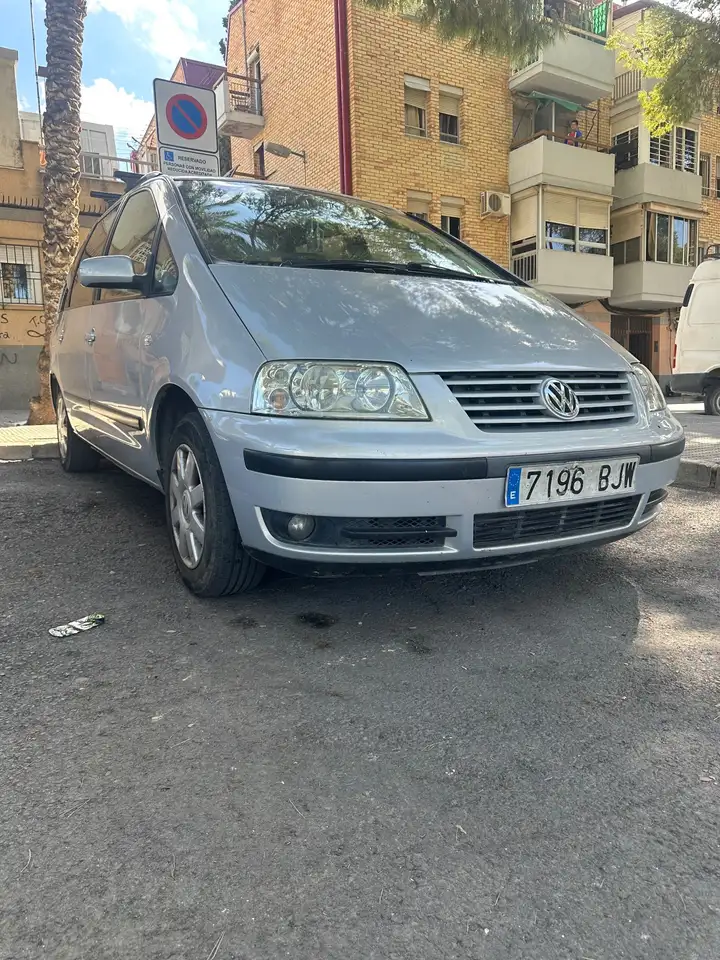 Volkswagen Sharan 1.9TDI Comfortline, foto 2