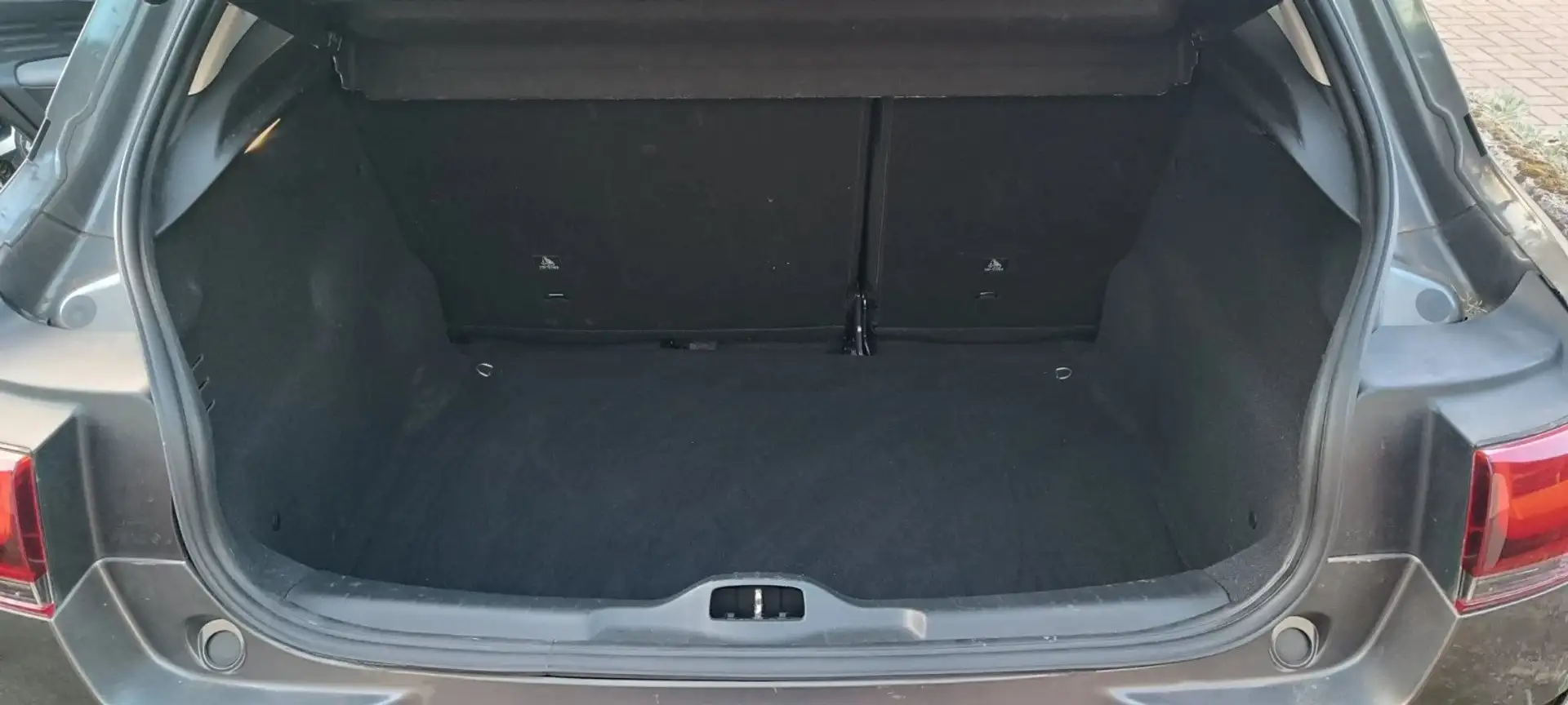 Citroen C4 Cactus C4 Cactus PureTech 110 Stop Grau - 2