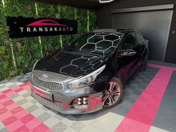 PRO_CEE'D COUPE 1.6 CRDi 136 ch ISG GT Line ~ Toit ouvrant ~ Régulateur/Limiteur de vitesse ~ Clim auto bi-zone ~ Caméra