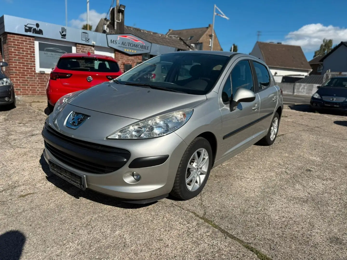 Peugeot 207 Tendance*KLIMA*5-TÜRER Grau - 1