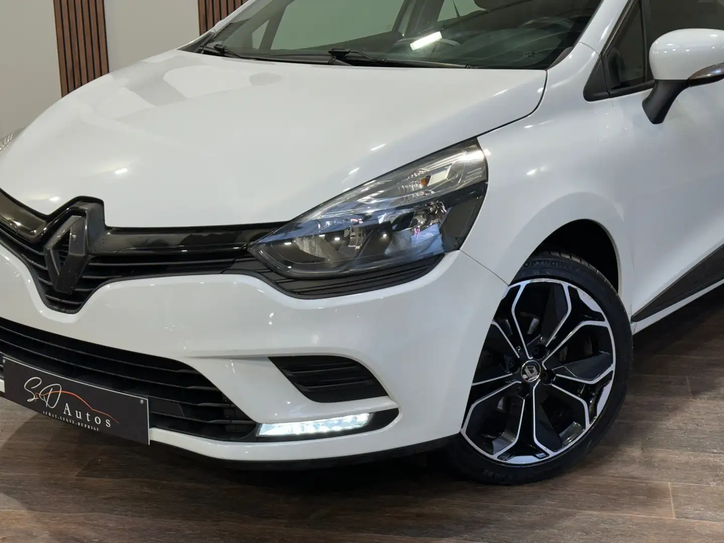 Renault Clio * JANTES * CAR PLAY * RADAR AR * GARANTIE * Weiß - 2