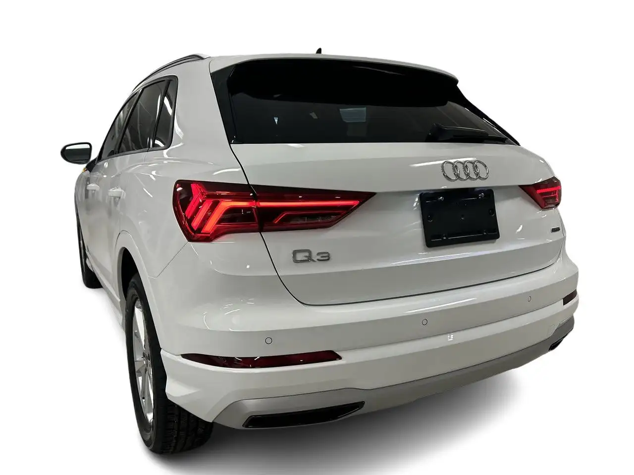 Audi Q3 снимка Audi Q3