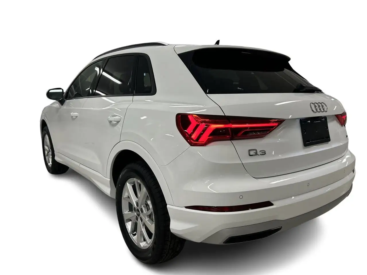 Audi Q3 снимка Audi Q3