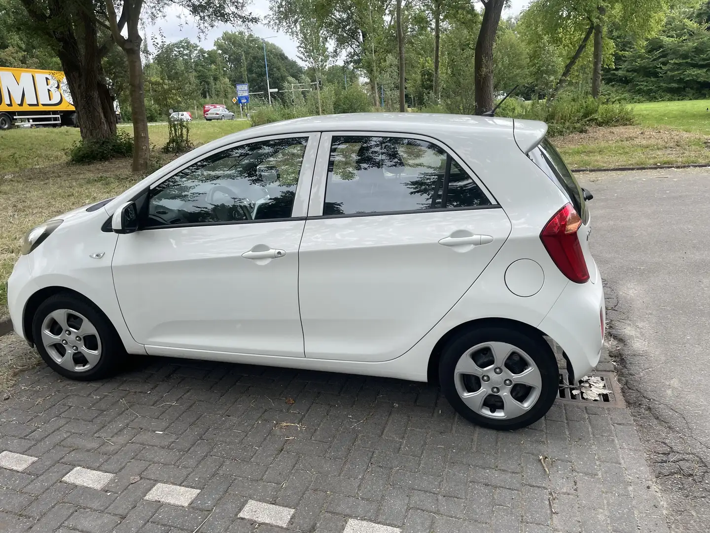 Kia Picanto 1.0 CVVT Comfort P. Wit - 2