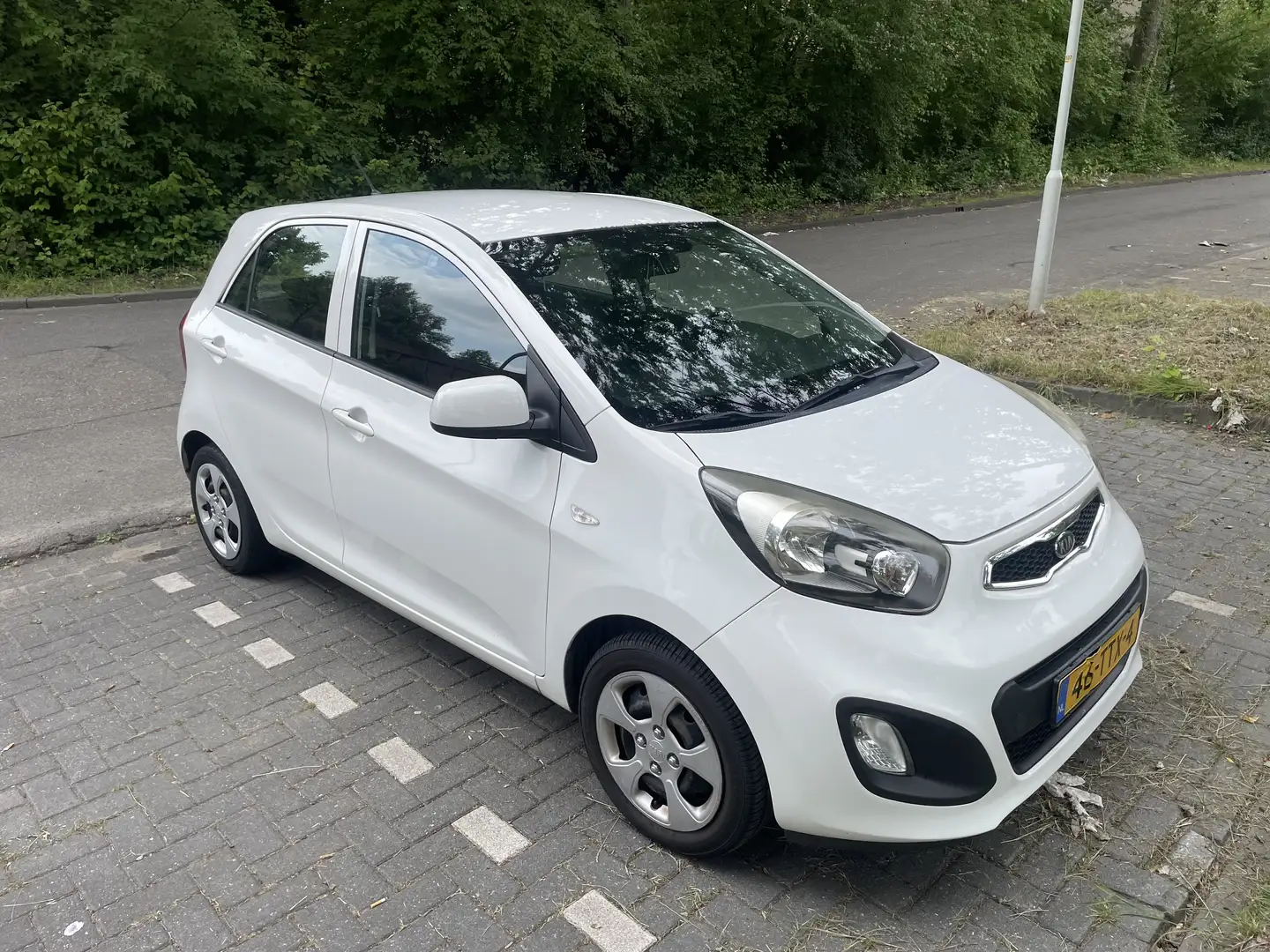 Kia Picanto 1.0 CVVT Comfort P. Wit - 1