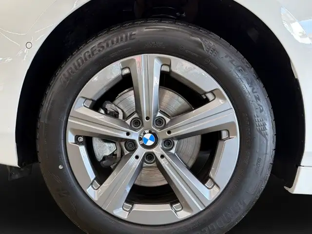 BMW 2 Series view 7