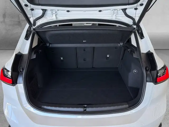 BMW 2 Series view 15