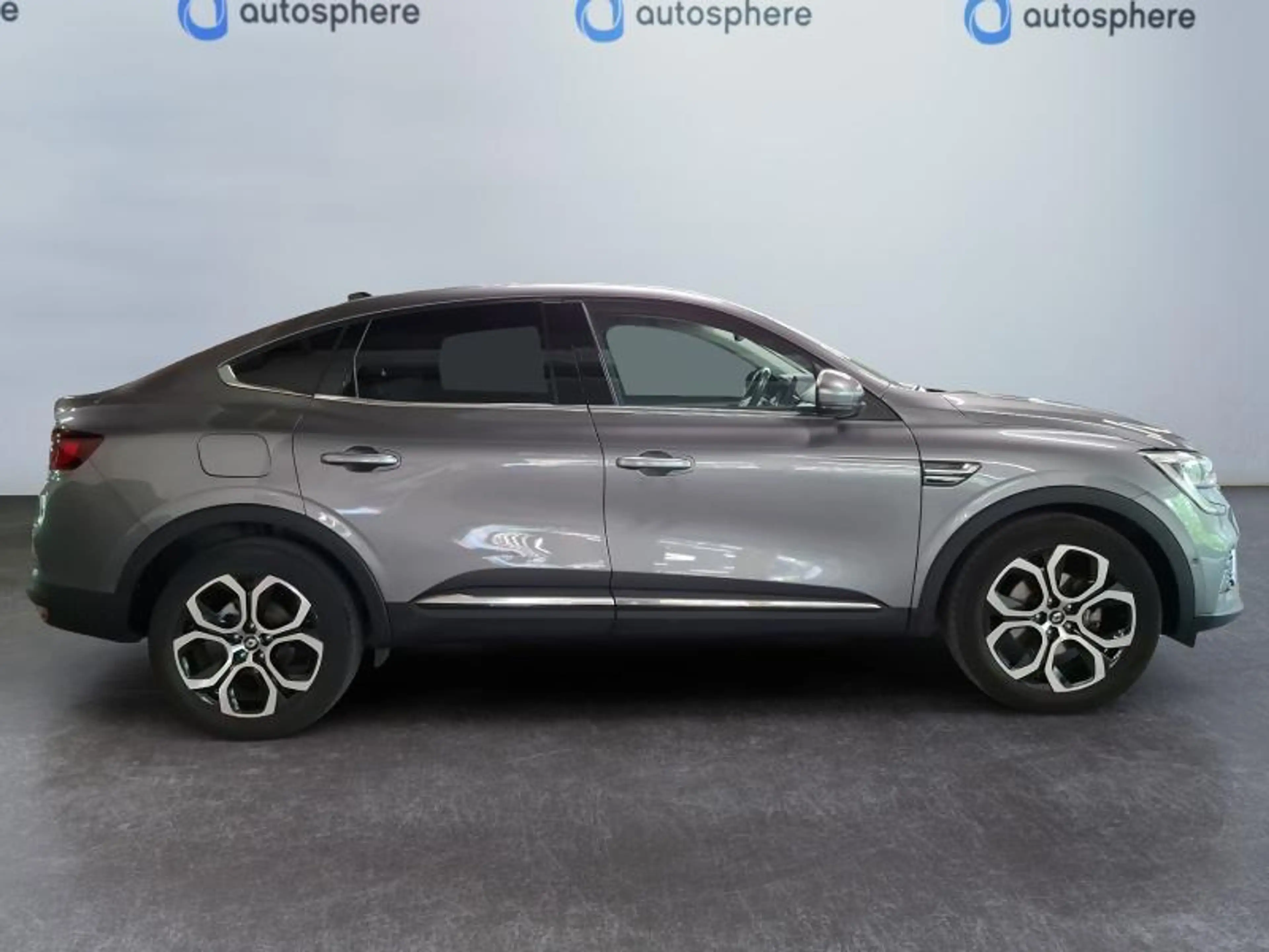 Renault Arkana Intens — photo 9