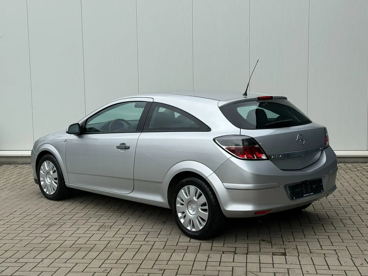 Opel Astra GTC✅1.4 i | GARANTIE | Airco | Garmin Navi Zilver - 2