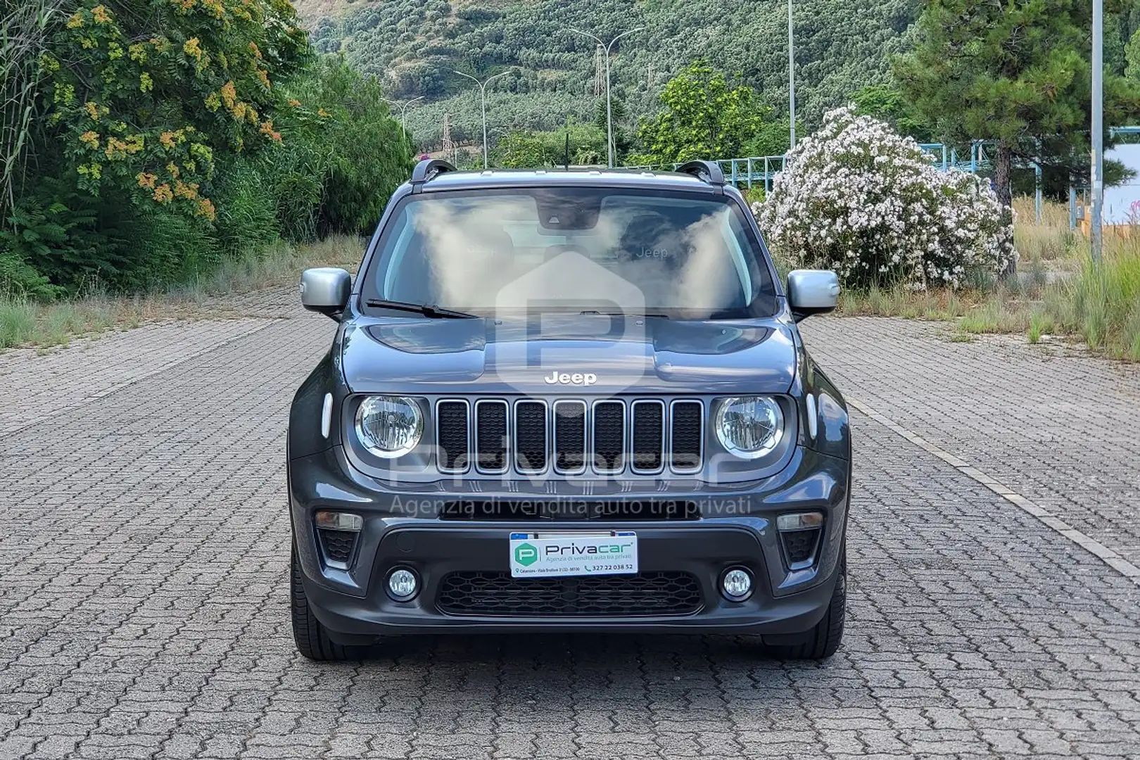 Jeep Renegade Renegade 1.6 Mjt 130 CV Limited Zilver - 2