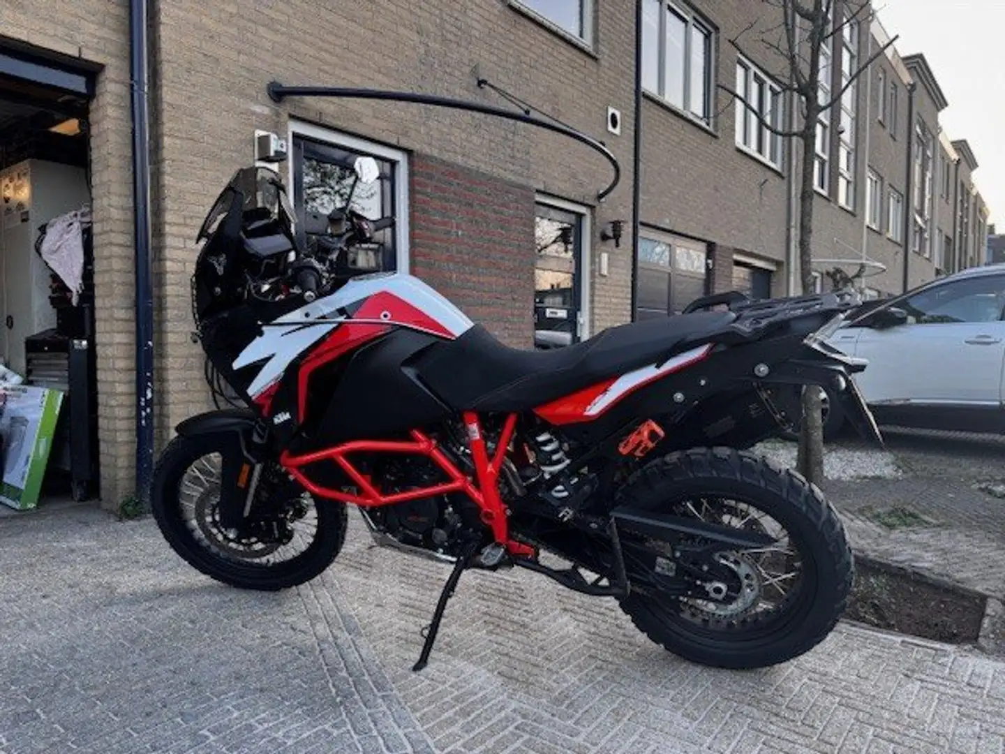 KTM 1290 Super Adventure R - 1