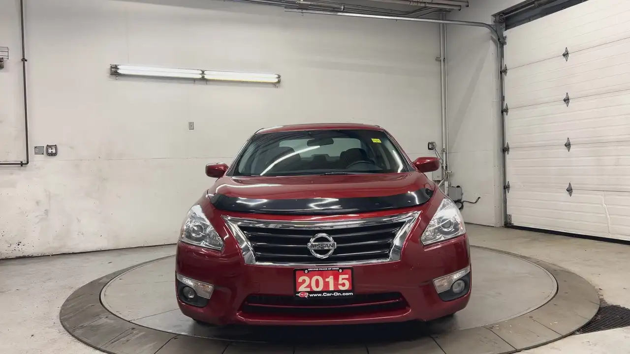 Nissan Altima снимка Nissan Altima