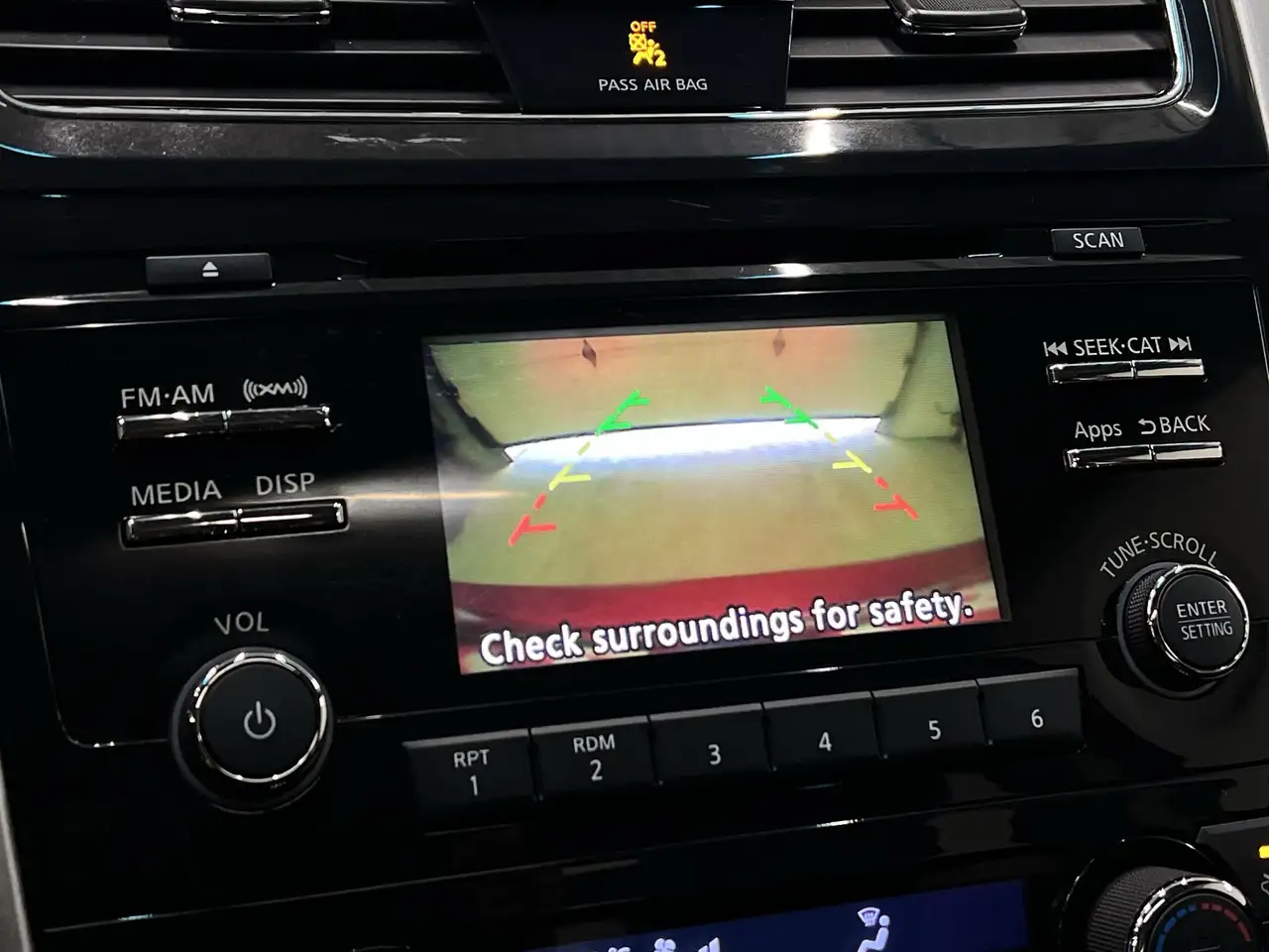 Nissan Altima снимка Nissan Altima