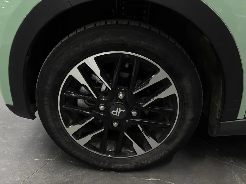 DR Automobiles DR1 | foto 14