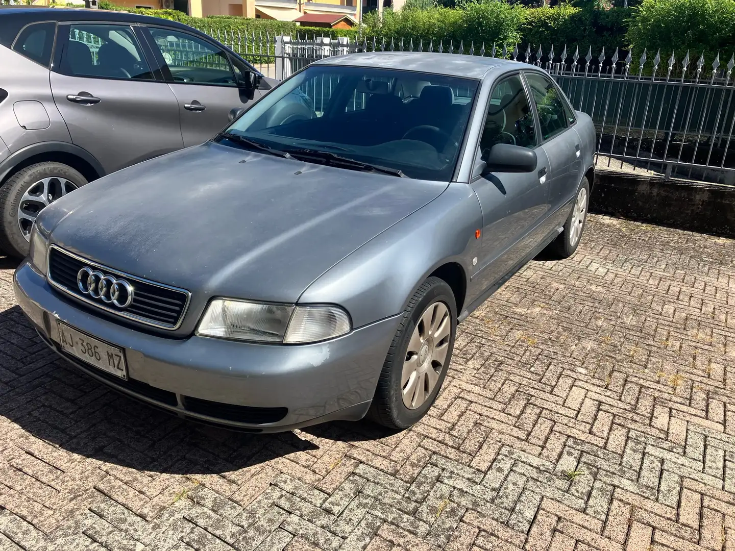 Audi A4 1.8 - 1