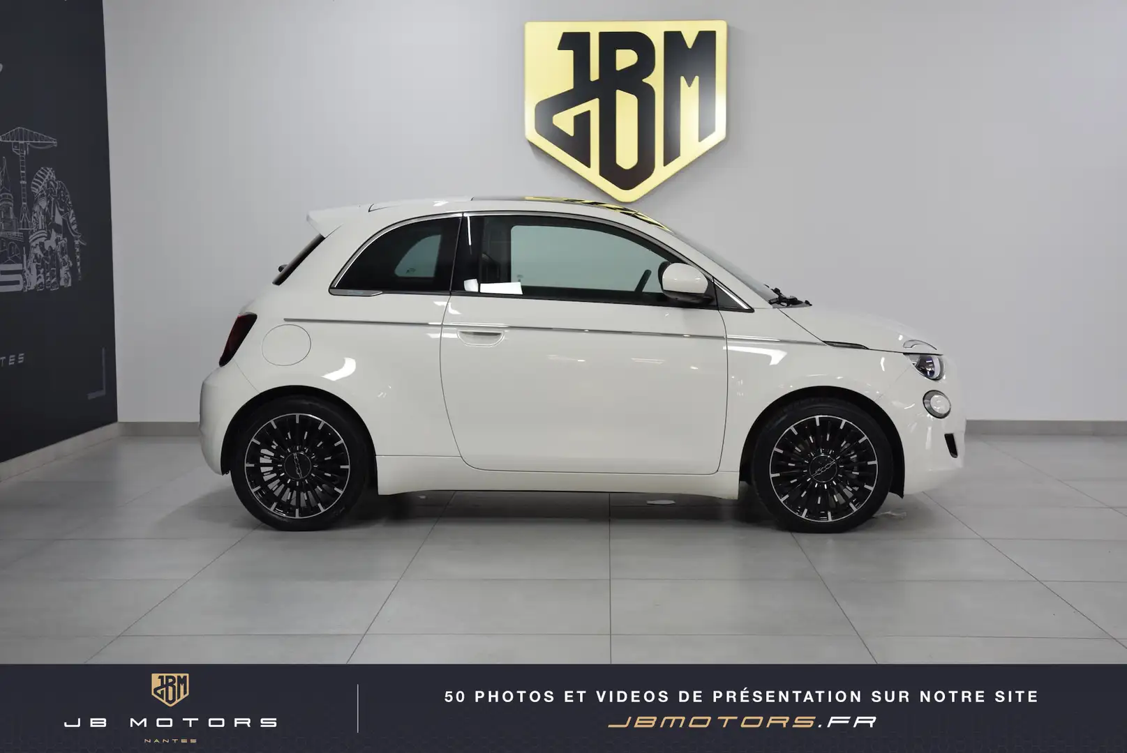 Fiat 500e SOH 100% 500 e 42kw 118ch Icone Plus  + Toit Panor Blanc - 2